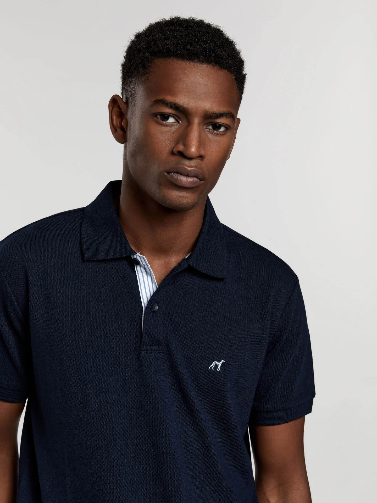 89 edition slim fit piqué polo shirt with striped fabric inside placket - Image 2