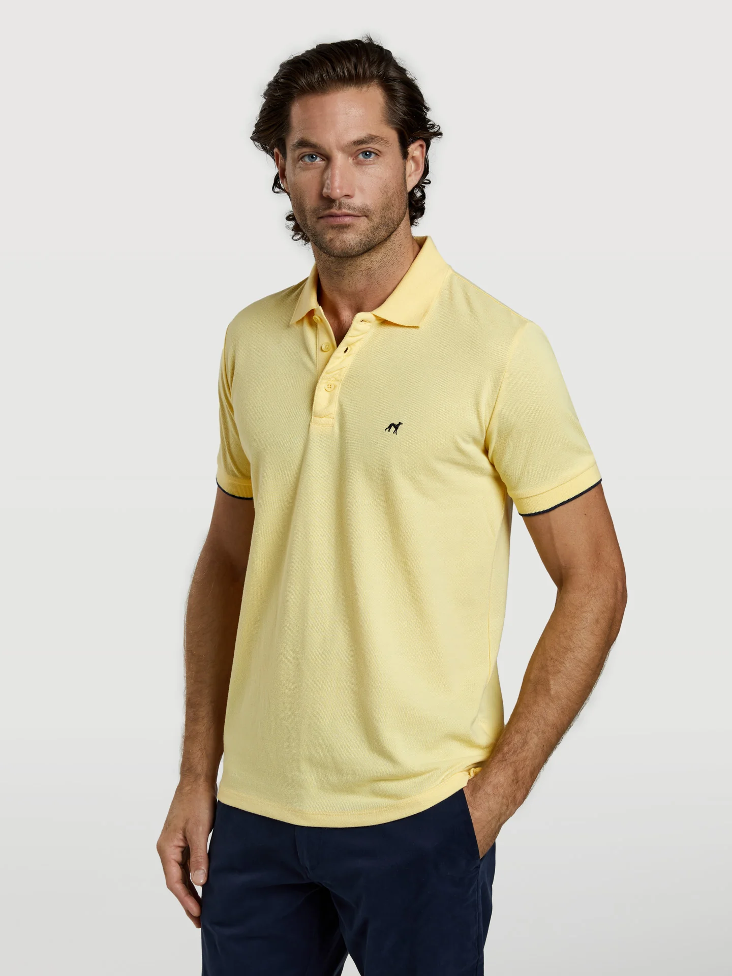 89 edition slim fit piqué polo shirt with wrinkled placket - Image 11