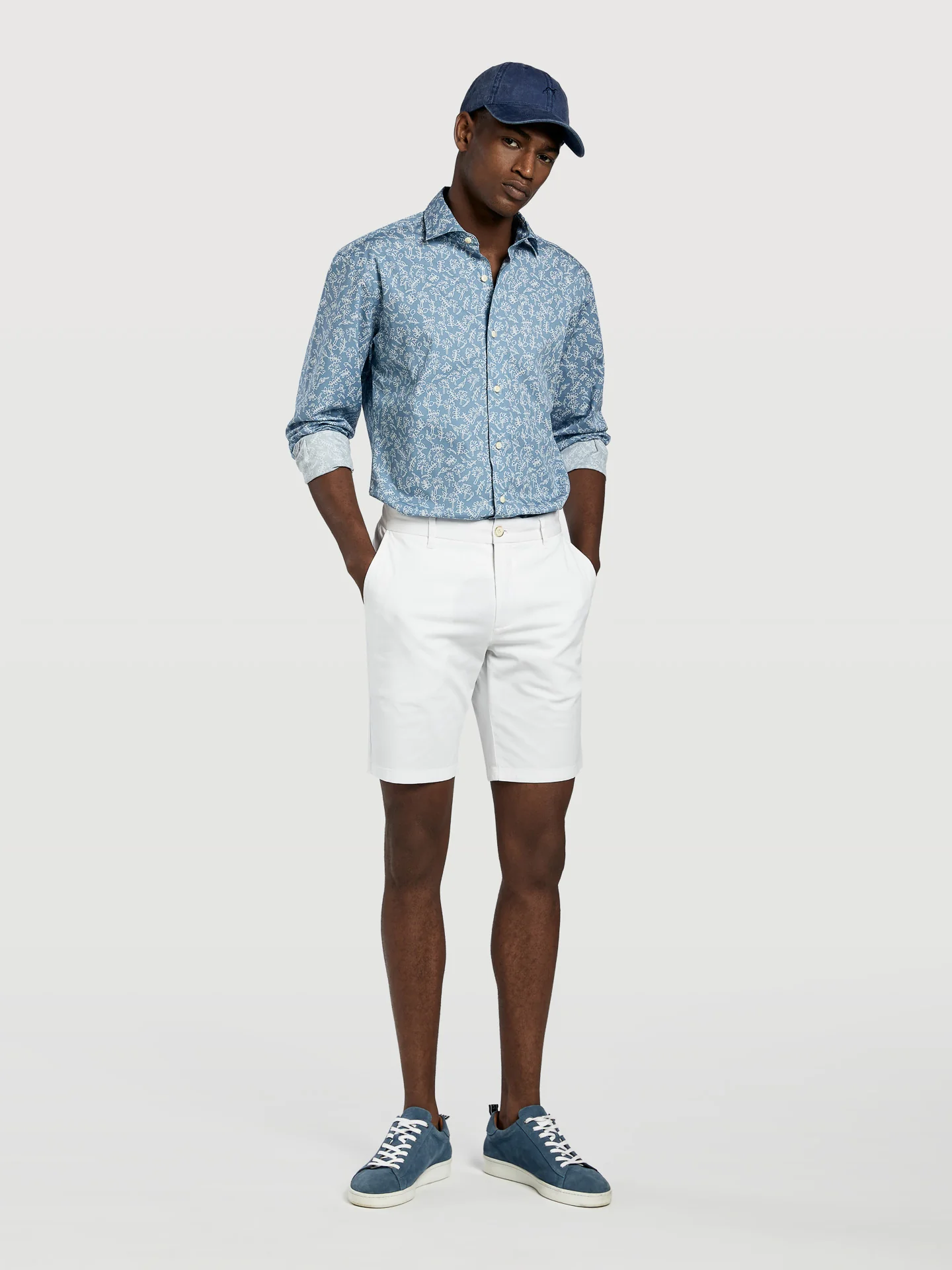 Basic Comfort Slim Fit Bermuda in Garment Dye - Image 7