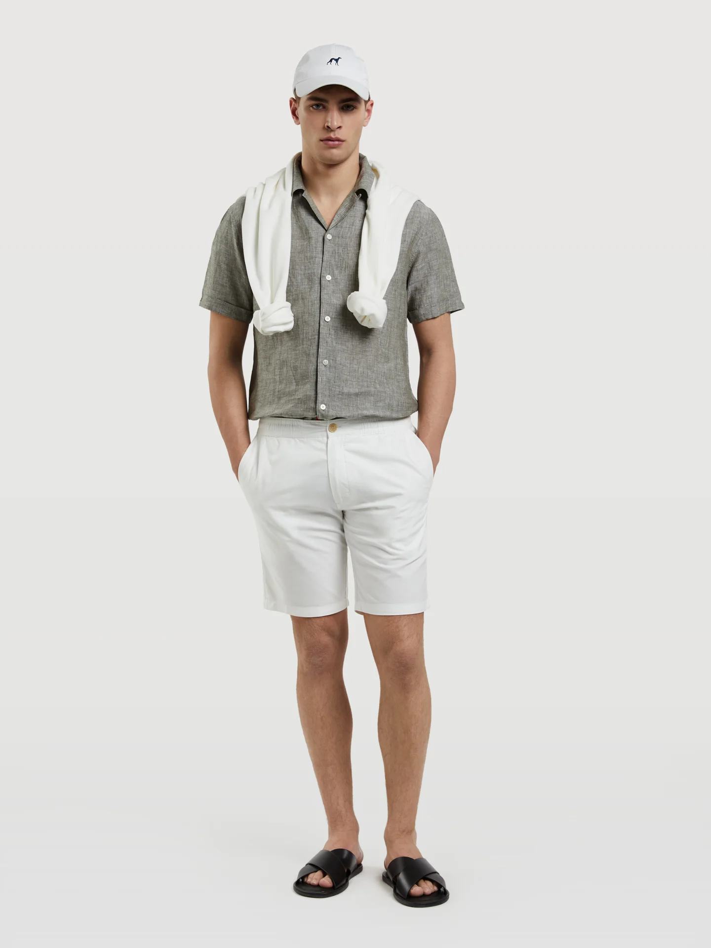 Basic Oxford Slim Fit Bermuda - Image 7