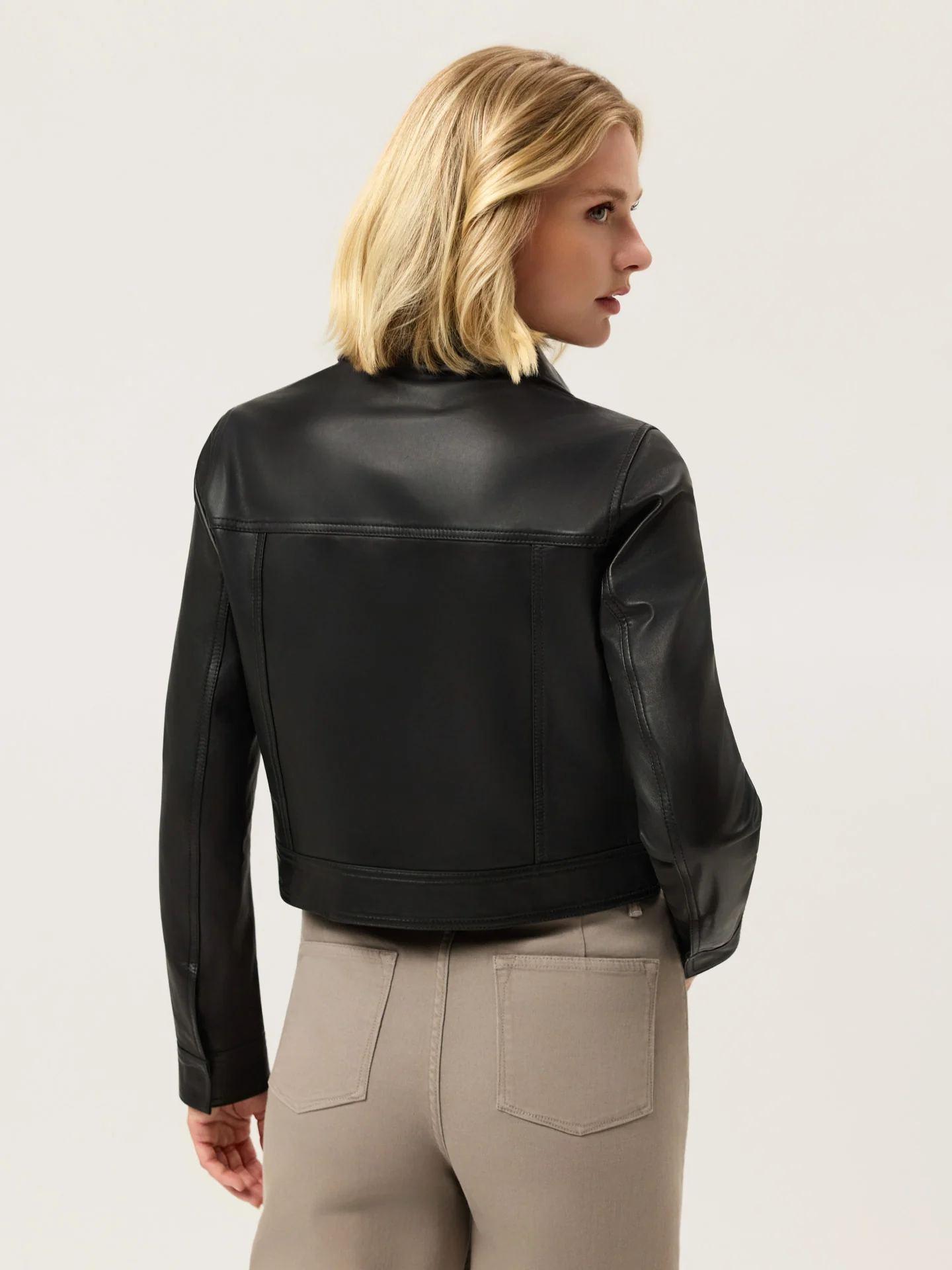 Boxy Leather Jacket - Image 4