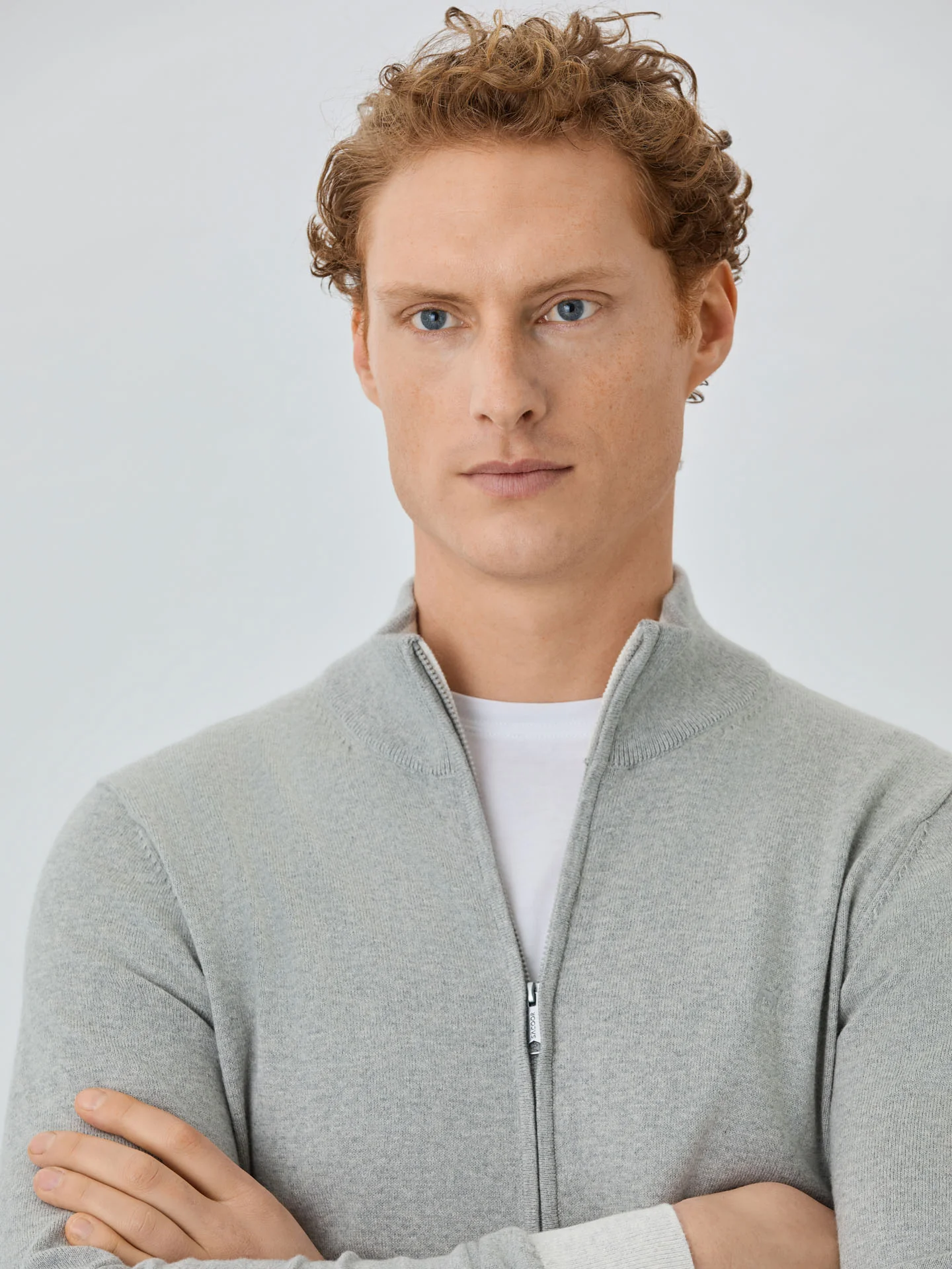 Cardigan With Logo Embroidery In Wool And Cashemere Blend - Image 4