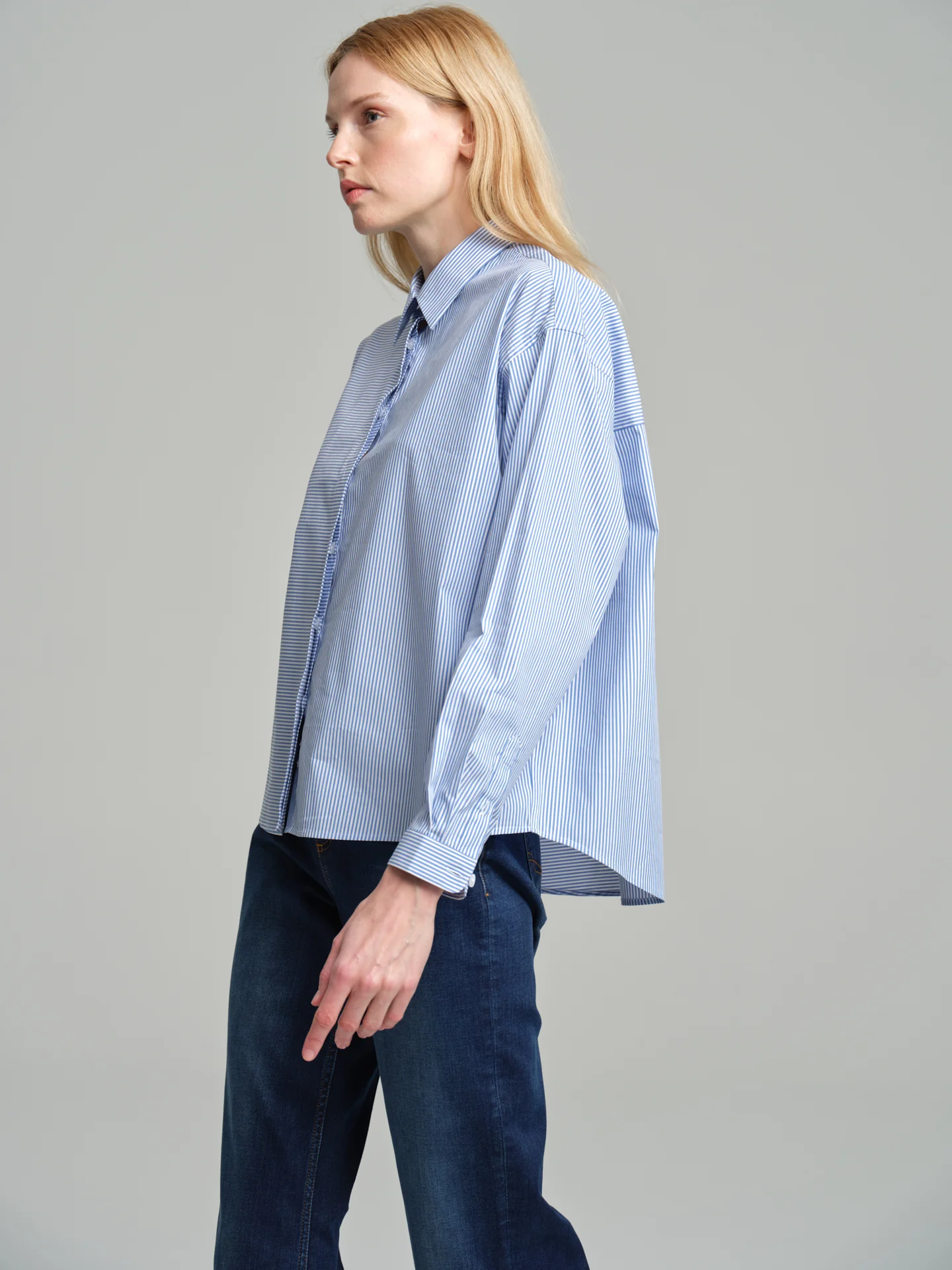 Casual loose fit striped shirt - Image 3