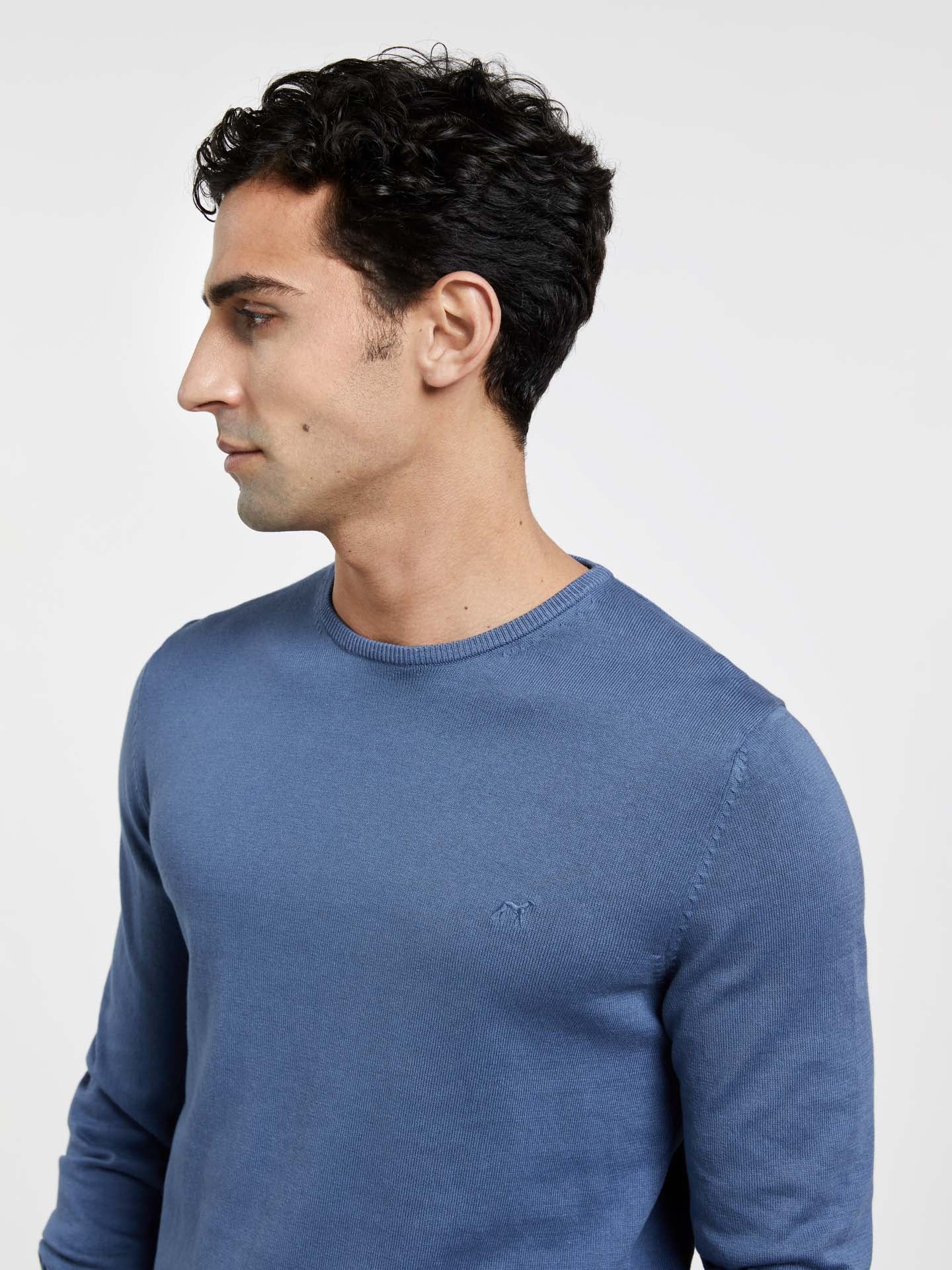 Crew Neck Garment Dye Sweater - Image 11