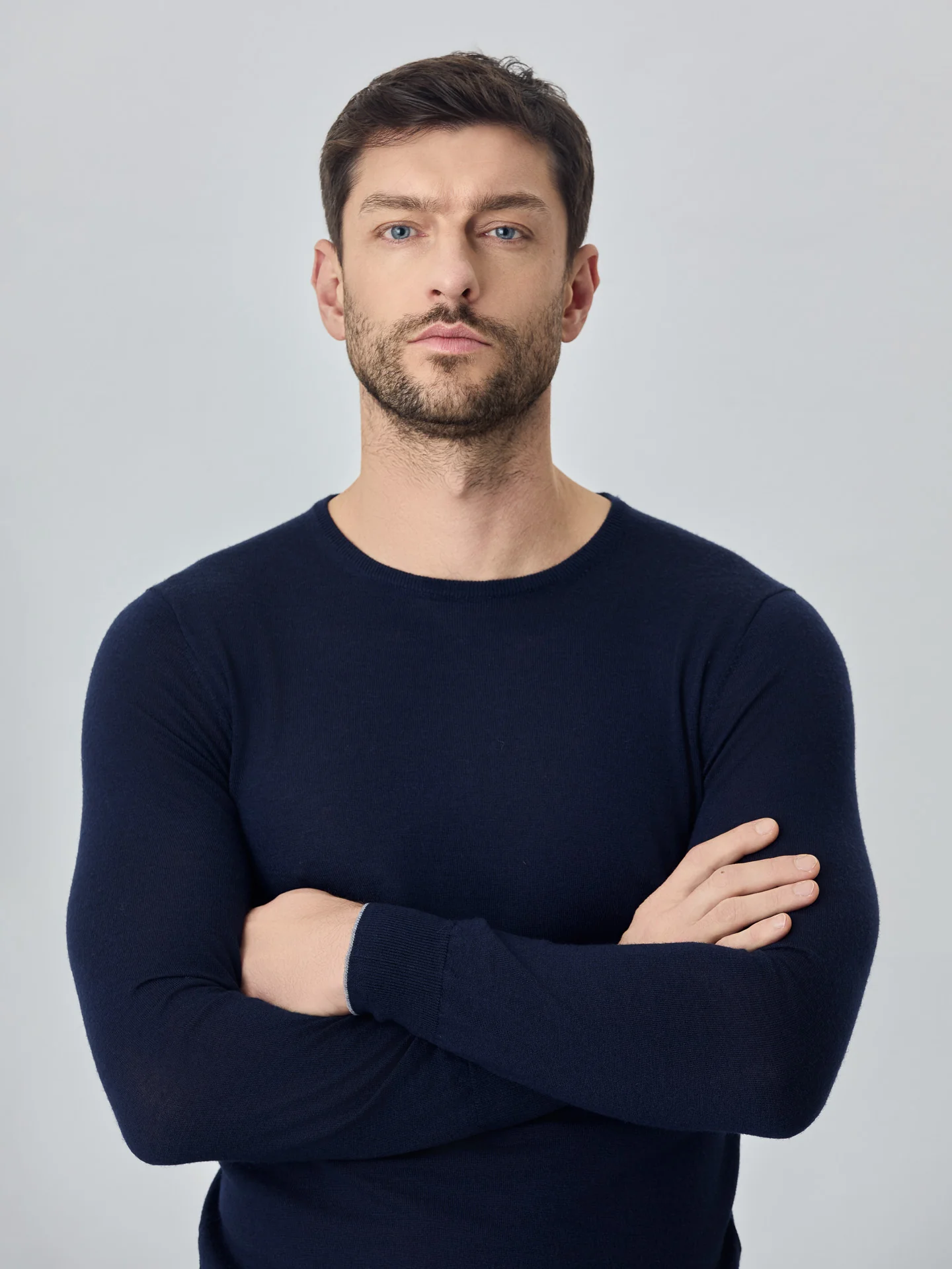 Crew Neck Sweater With Long Sleeves In Extra Fine Merino Wool - Image 8