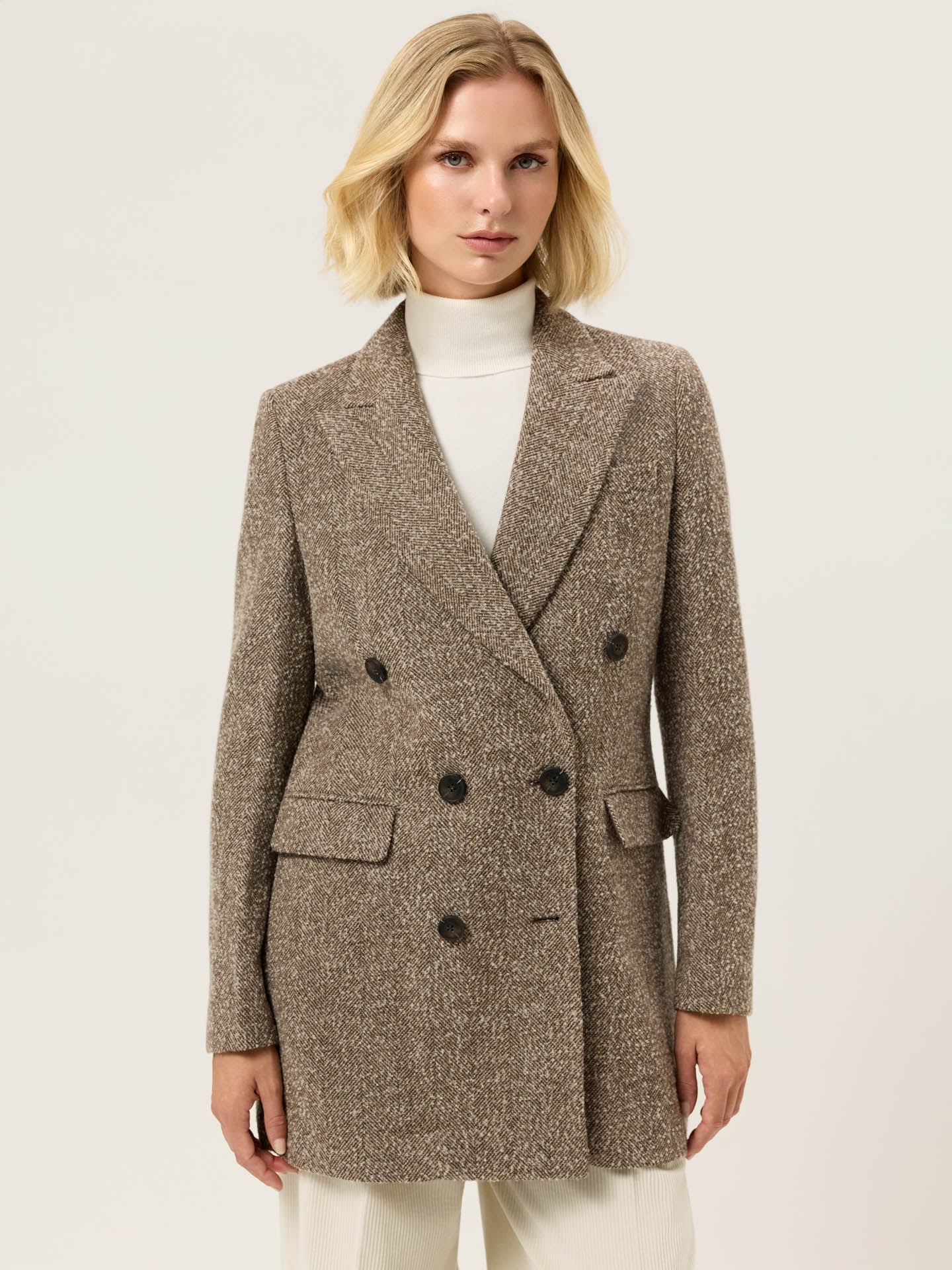 Double Breasted Coat In 100%Wool