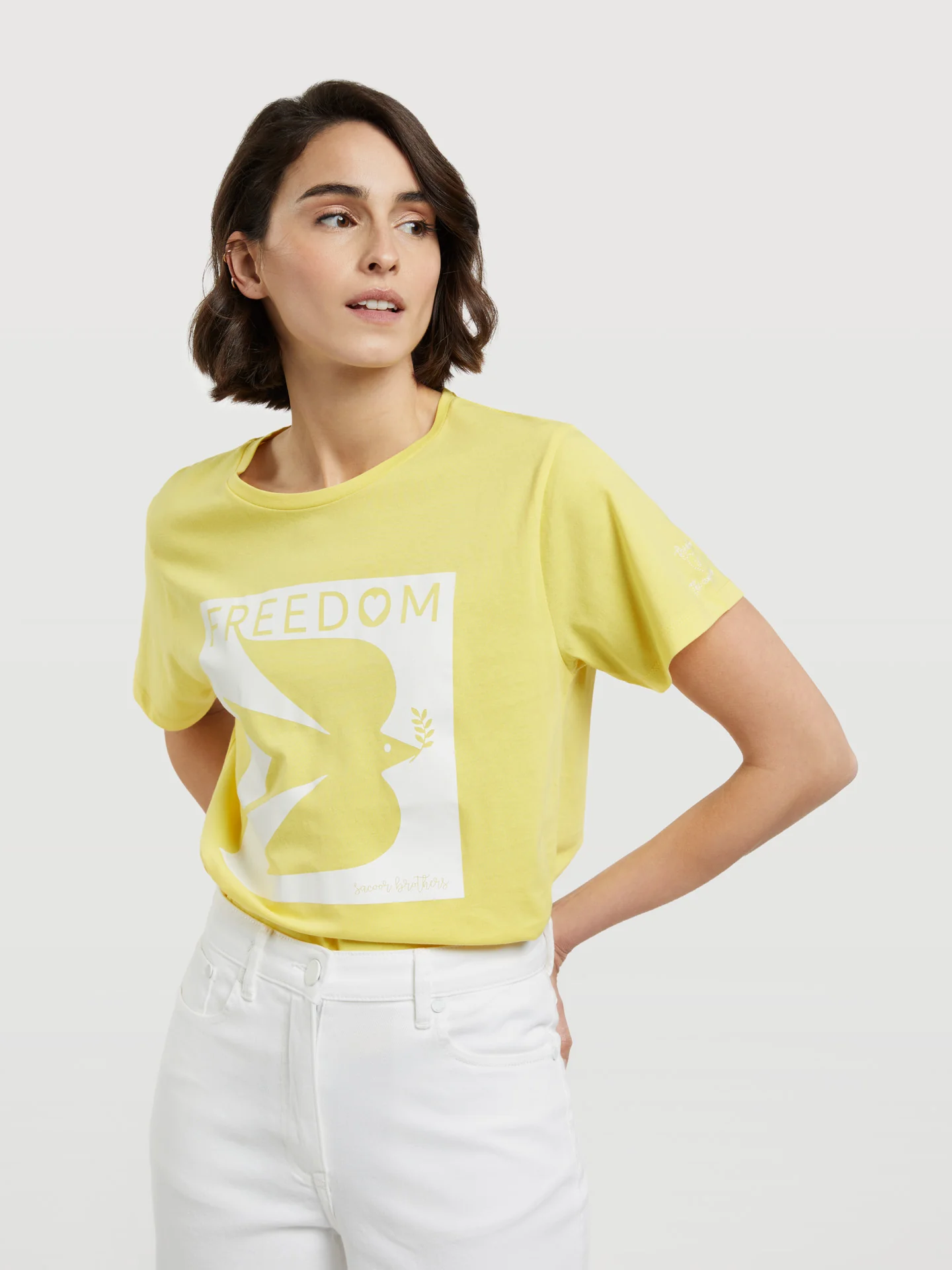 Freedom Print T-shirt - Image 7