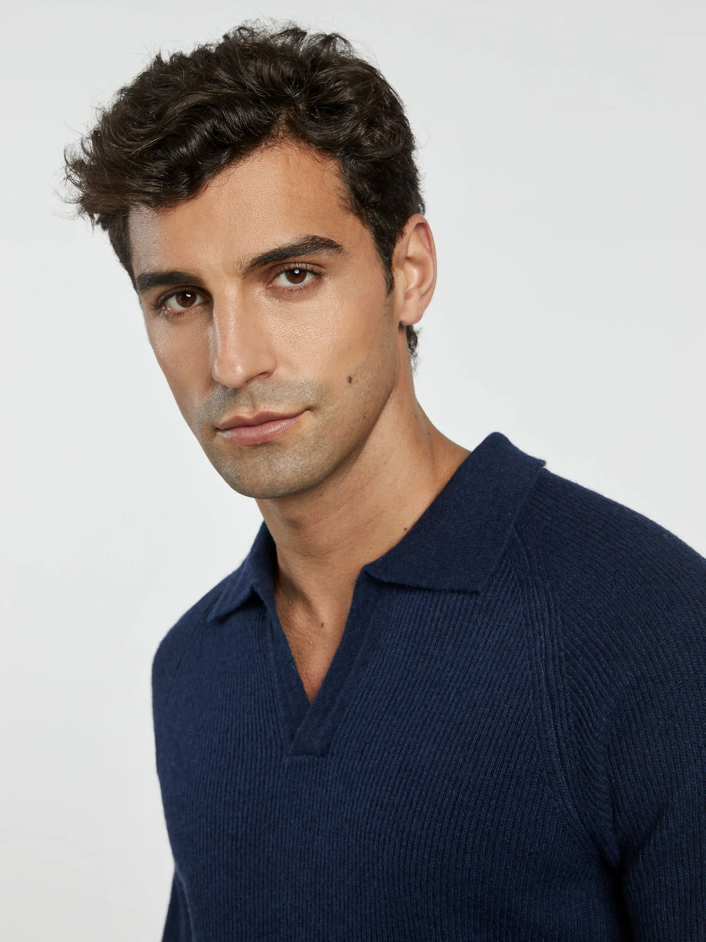 Half cardigan V- neck sweater - Image 6