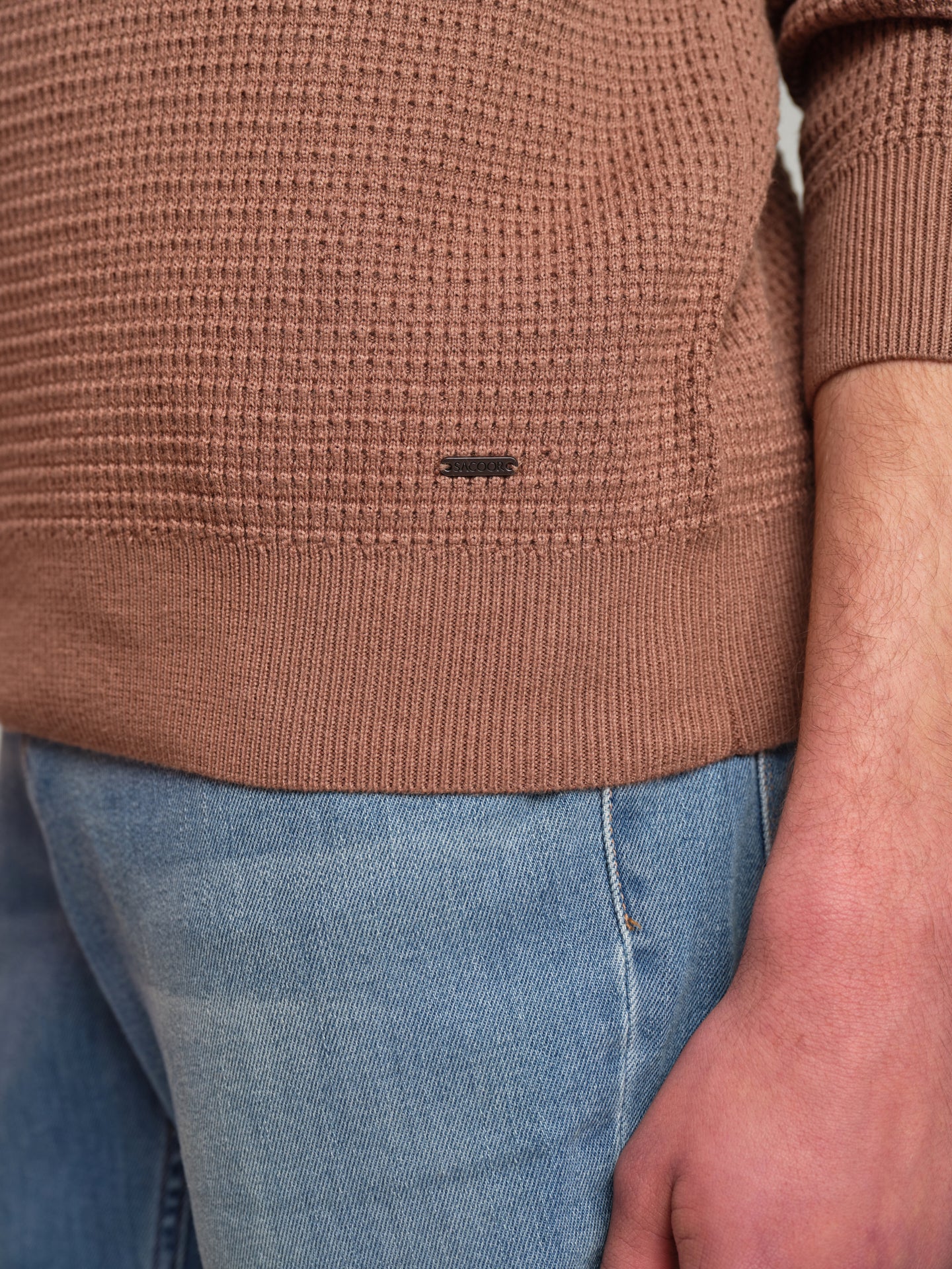 Long sleeve crew neck sweater with waffle knitting - Image 4