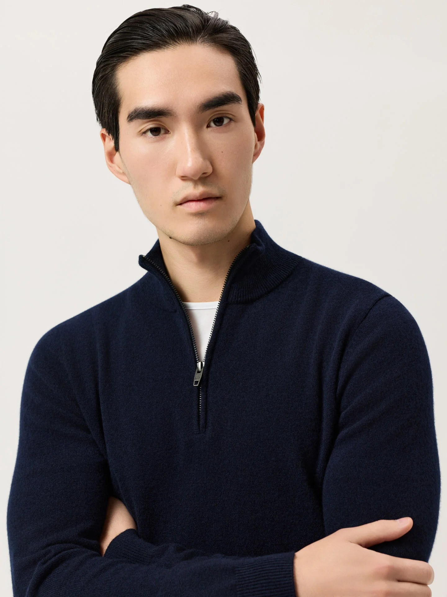 Long Sleeve Half-Zip Sweater In Fine Lambswool - Image 10