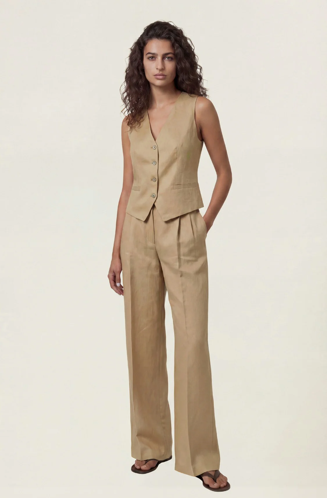 Loose Fit Trousers In Lyocell And Tencel Blend With Pressed Creases - Image 10