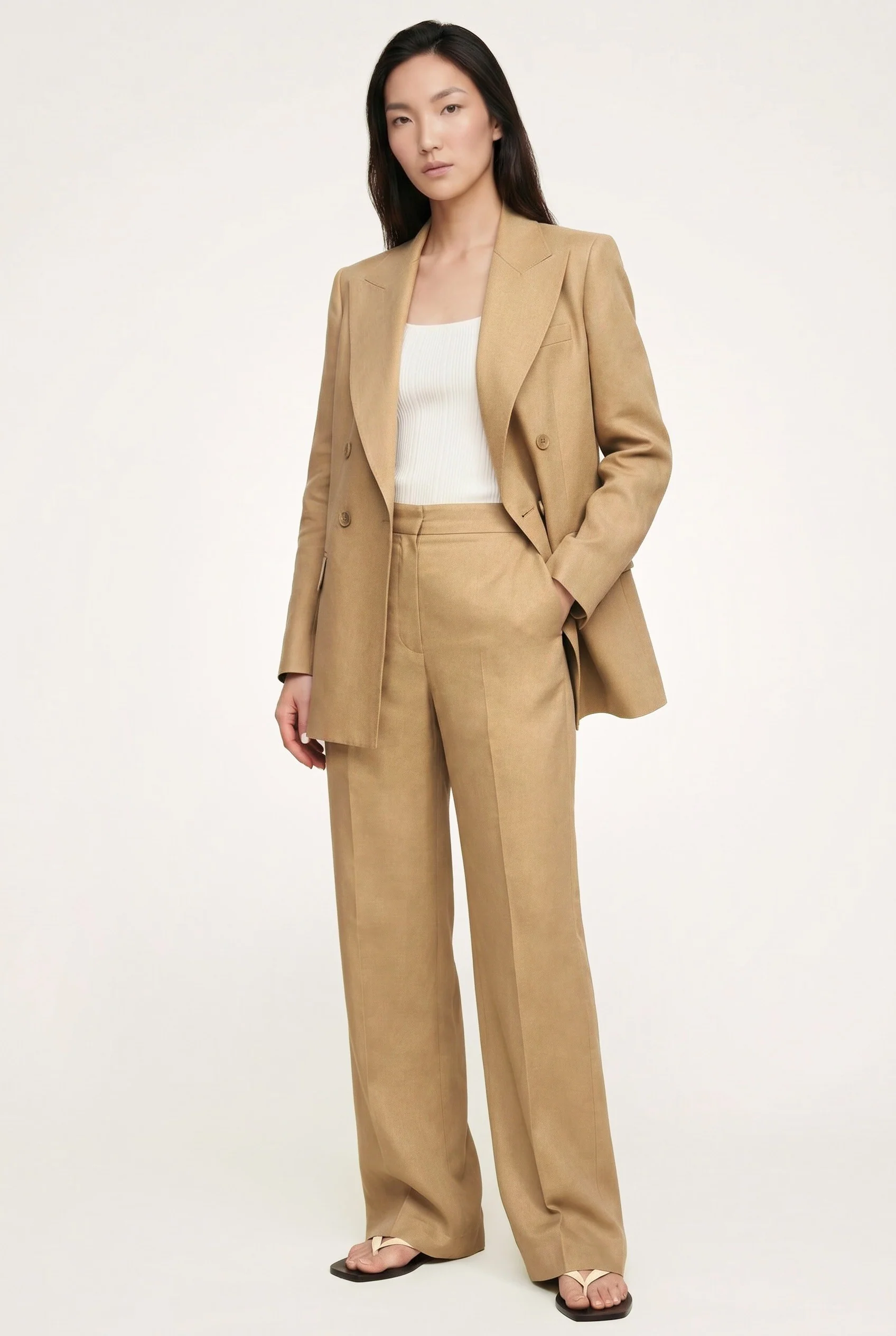 Loose Fit Trousers In Lyocell And Tencel Blend With Pressed Creases - Image 8