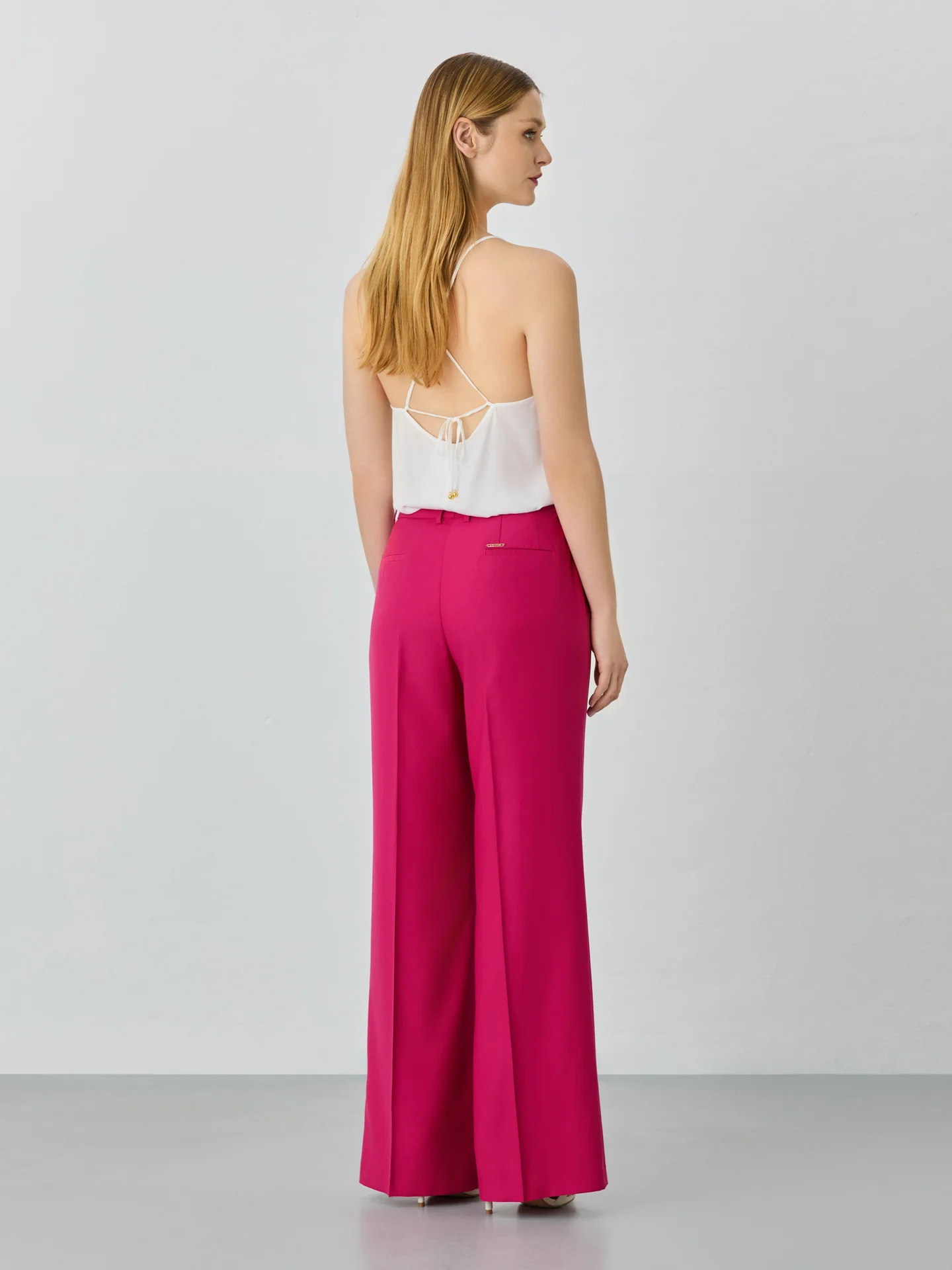 Loose Fit Trousers In Rayon Blend - Image 3