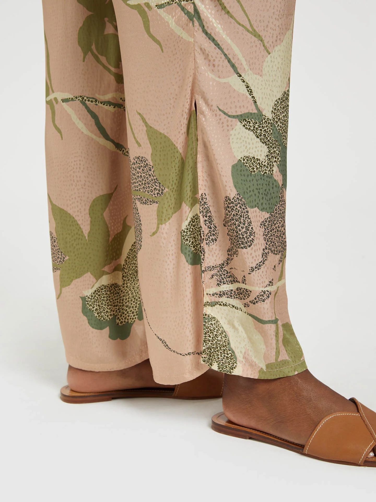 Loose Trousers With Side Openings - Image 3