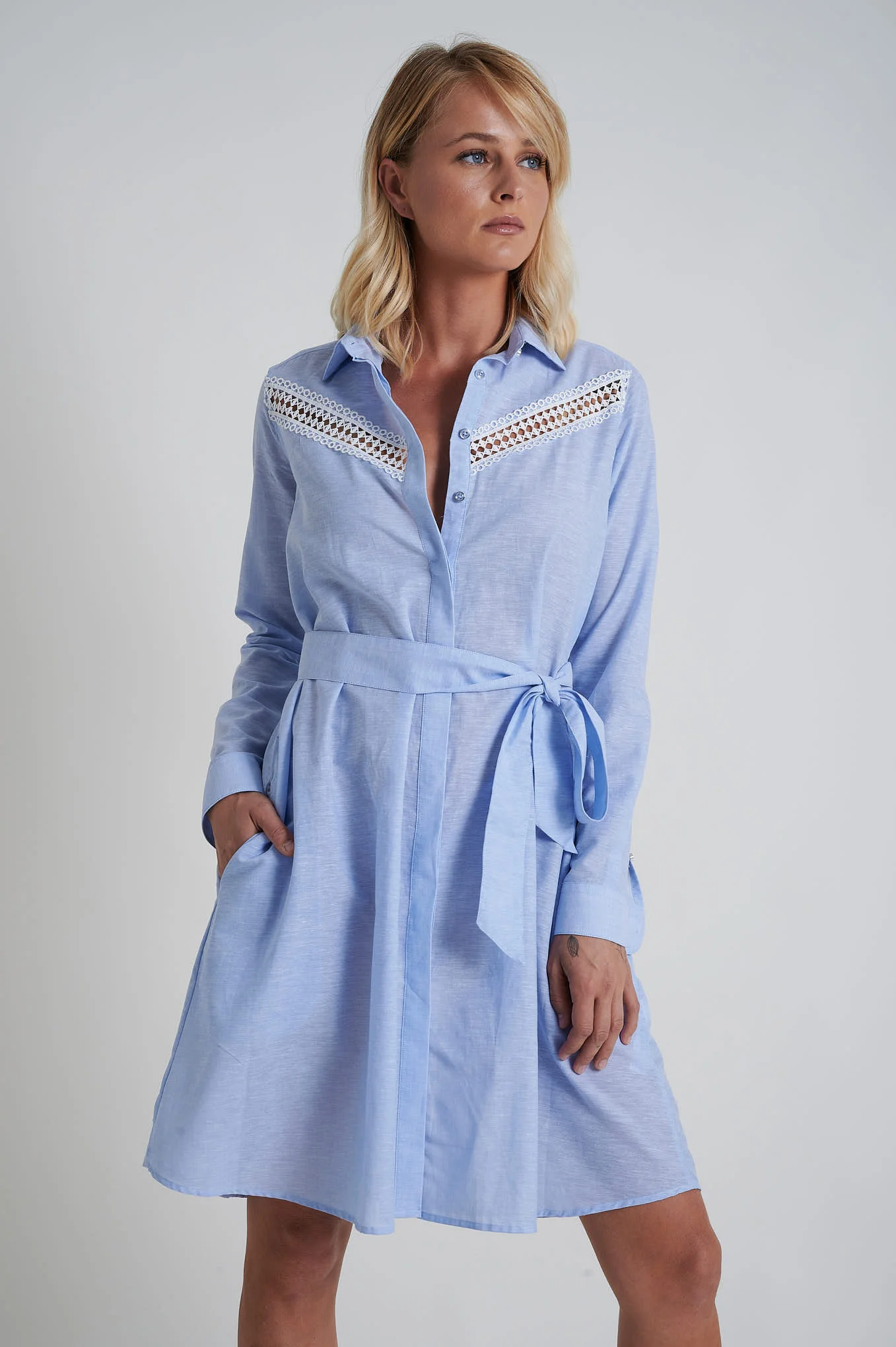 Midi shirt dress in cotton and linen blend - Image 2