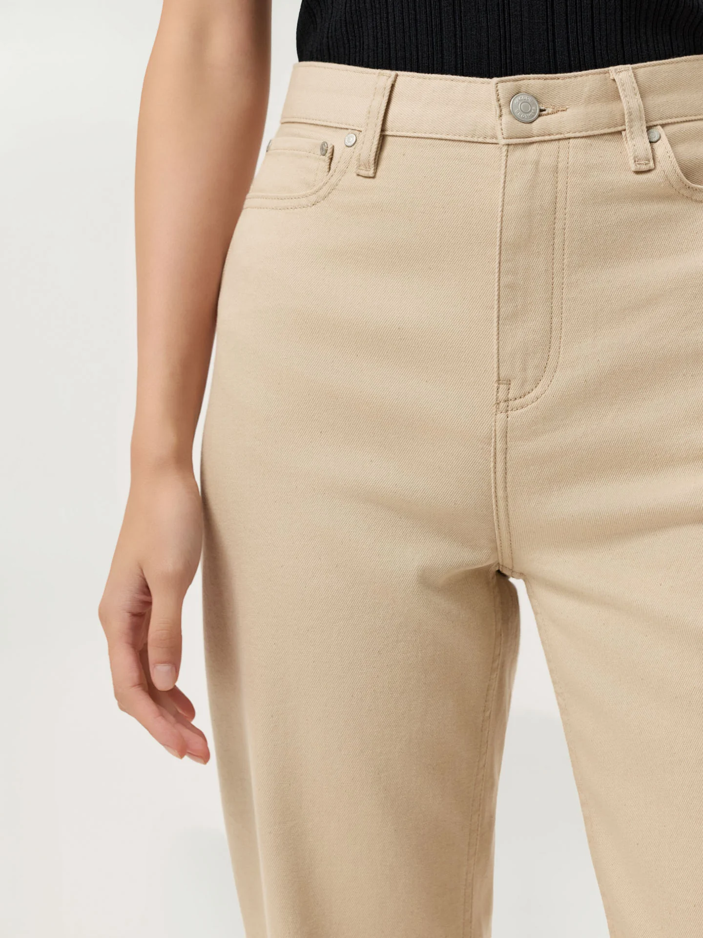 Mom Fit Jeans In Premium Cotton Blend - Image 2