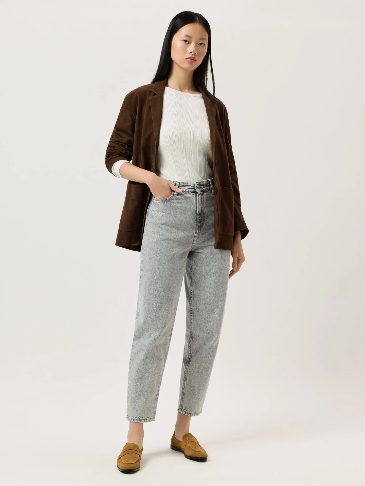 Mom Fit Jeans In Premium Cotton Blend - Image 5