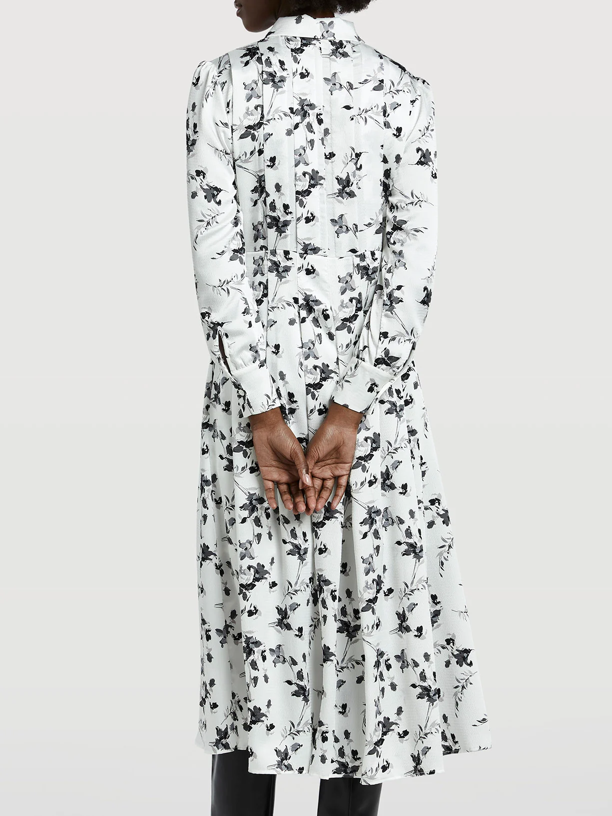 Printed Dress With Pleats - Image 2
