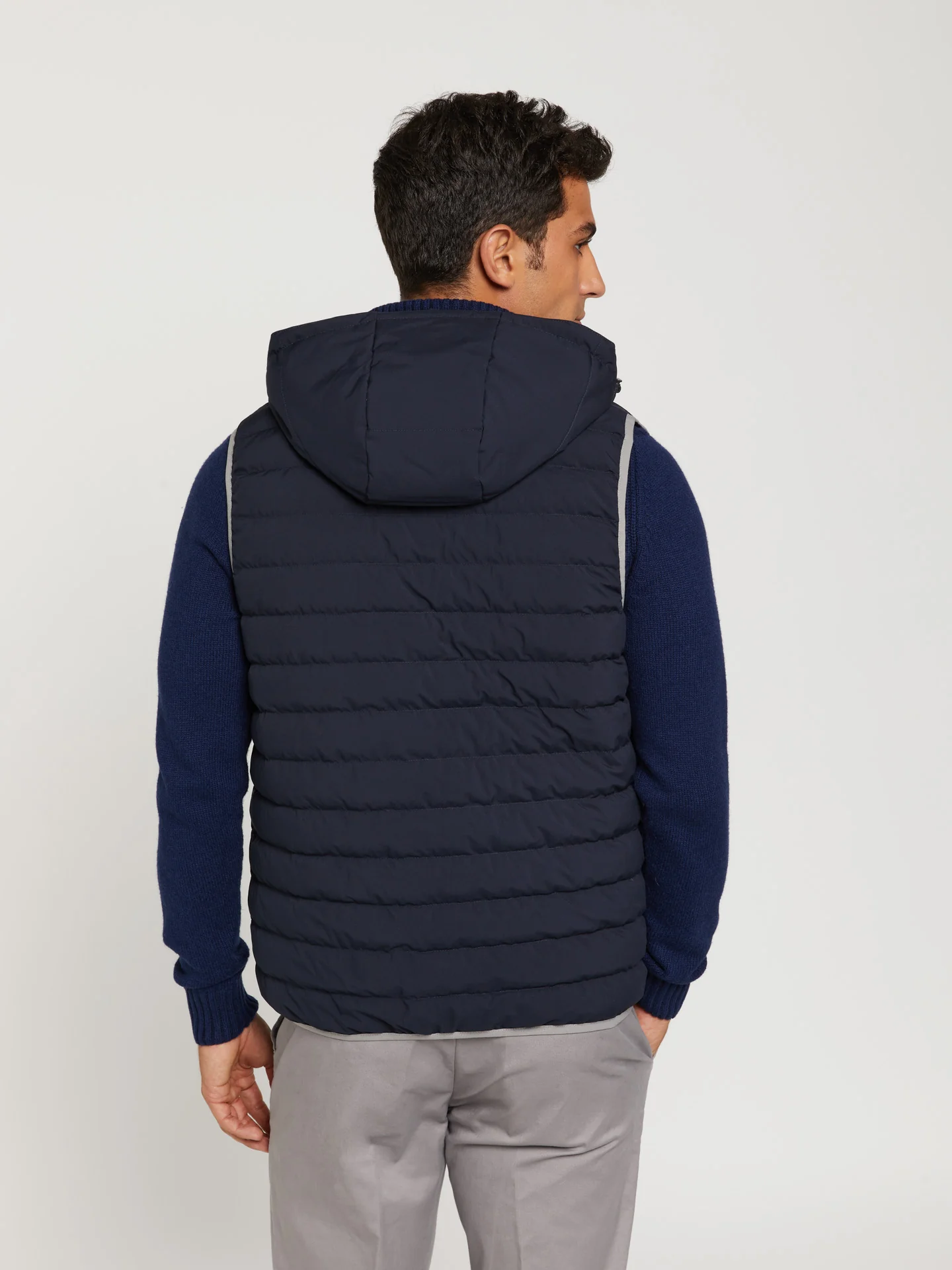 Recycled lightdown vest - Image 7