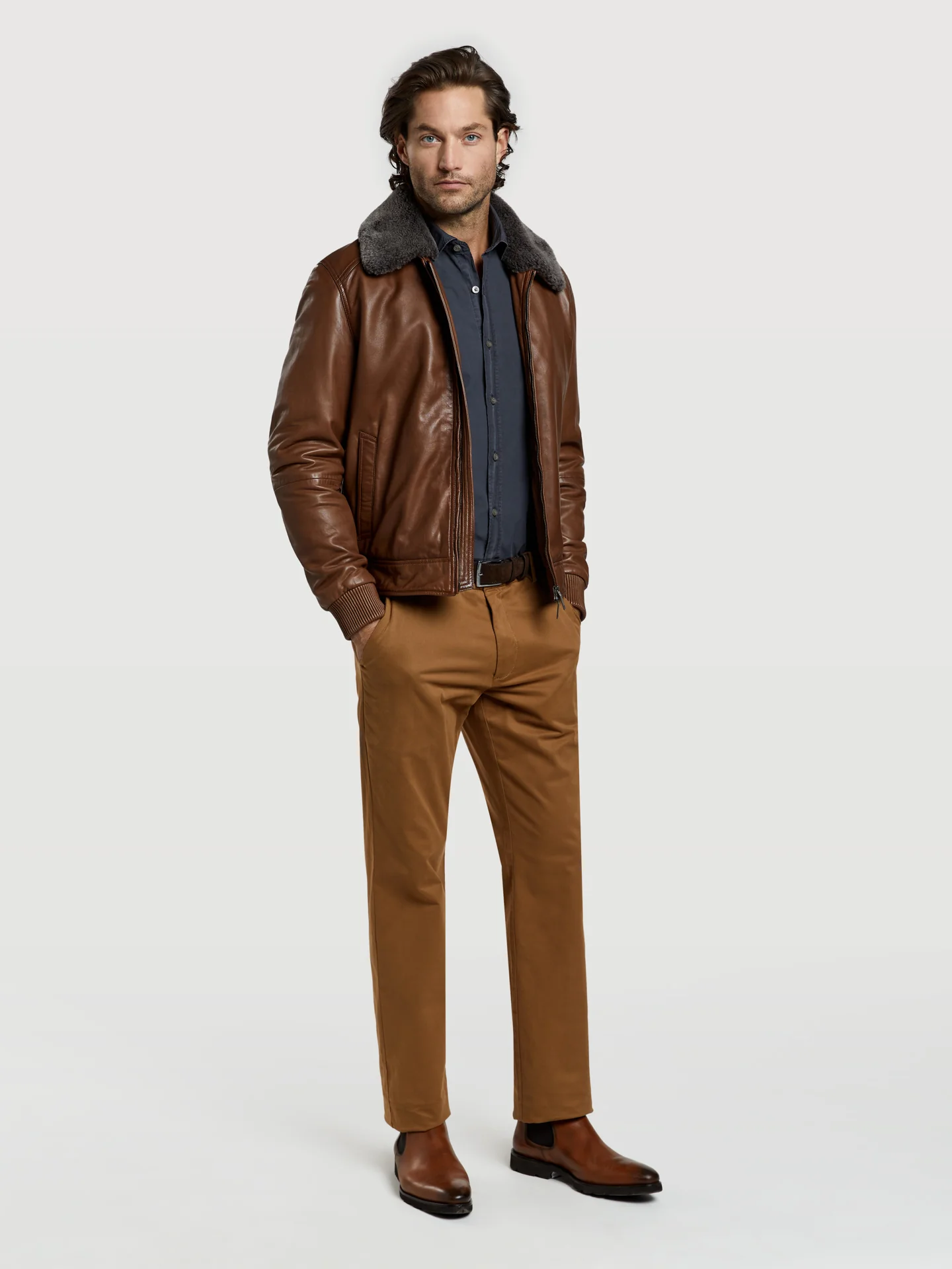 Regular fit basic chino trousers - Image 10