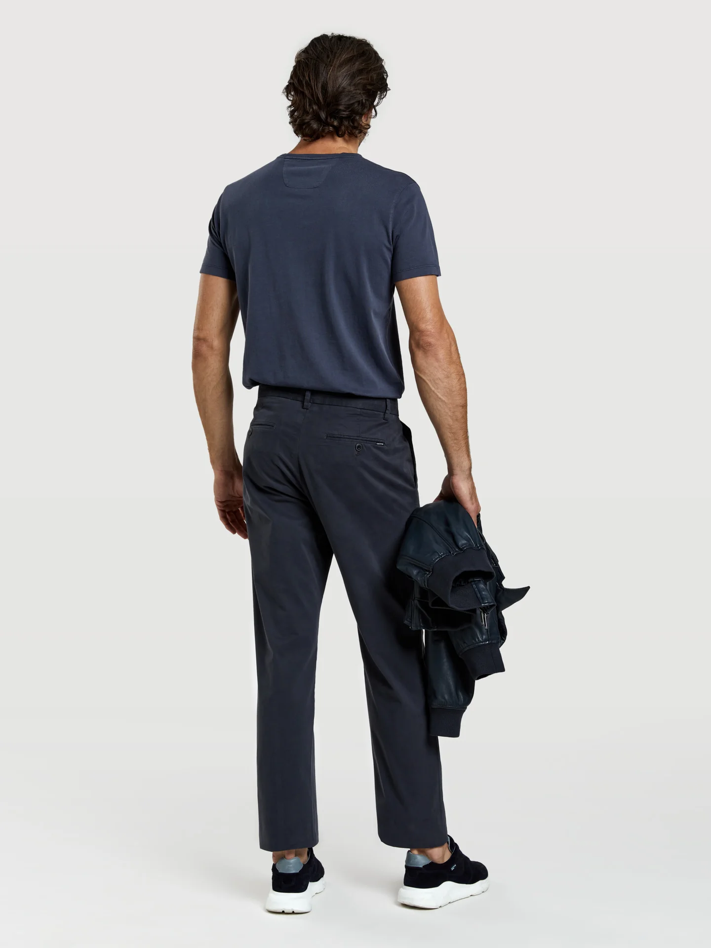 Regular fit basic chino trousers - Image 22