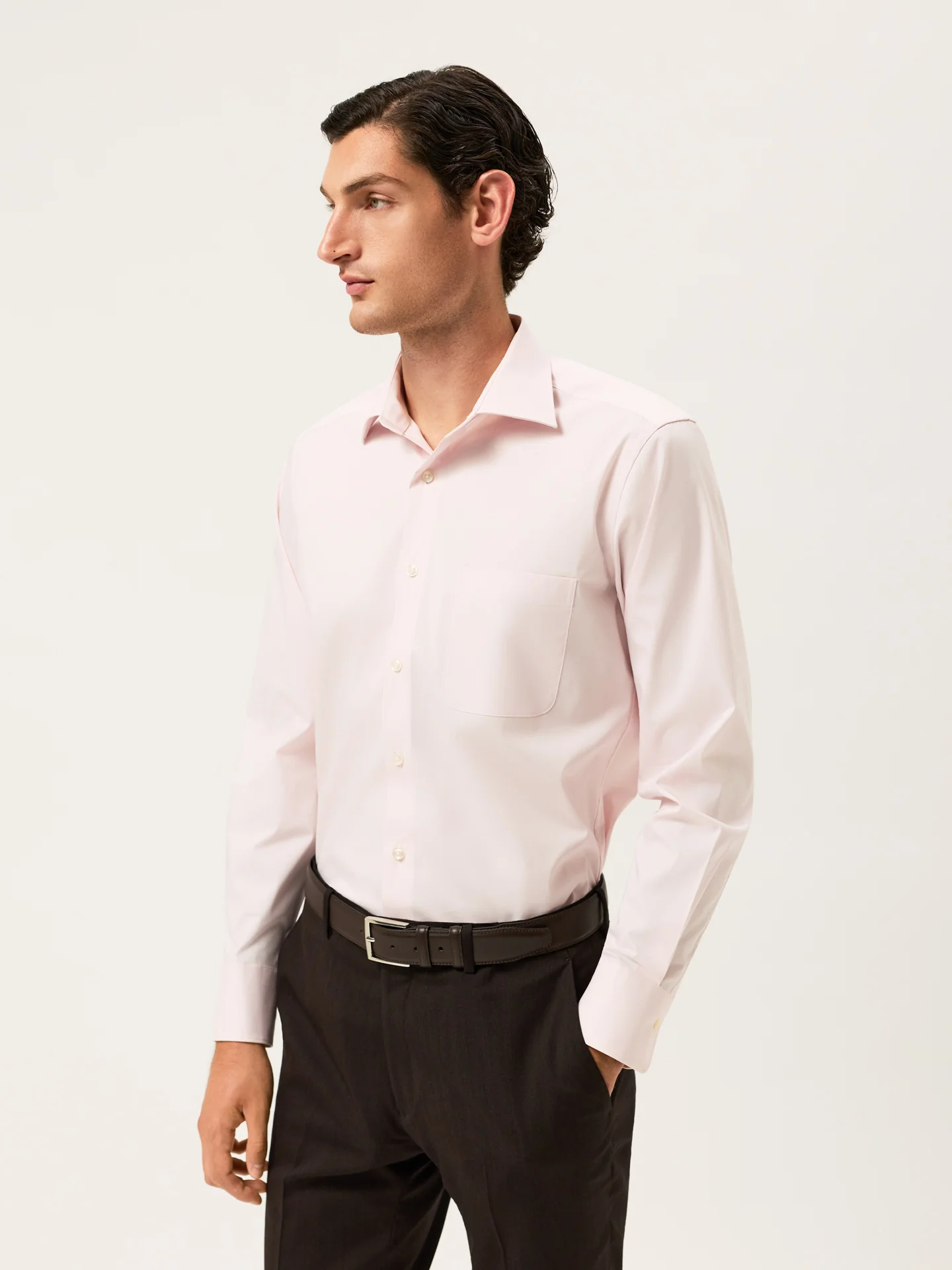 Regular Fit Cotton Stretch Travel Shirt With Oxford Collar and Chest Pocket. - Image 14
