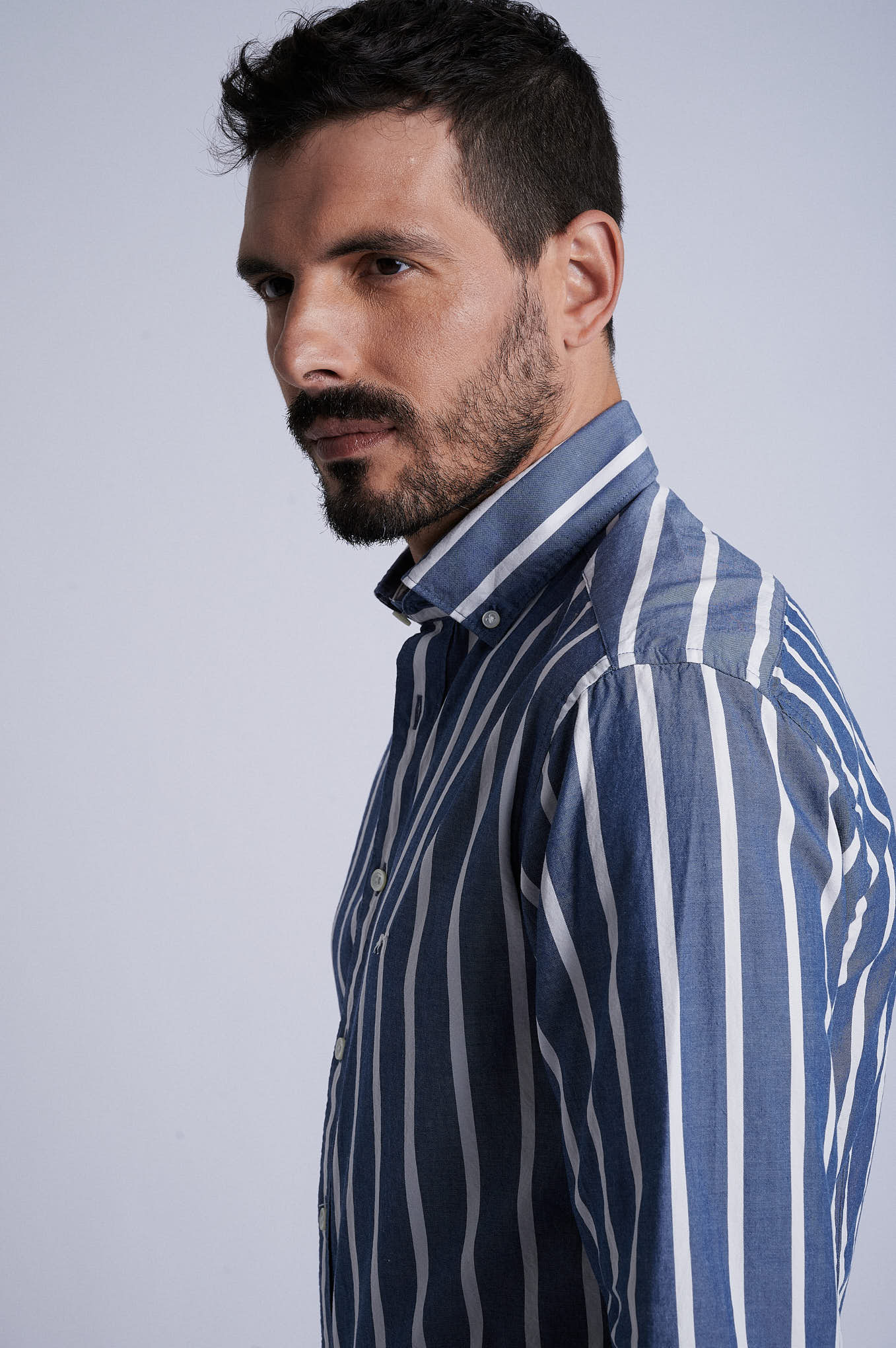 Slim fit 100% organic cotton shirt - Image 2