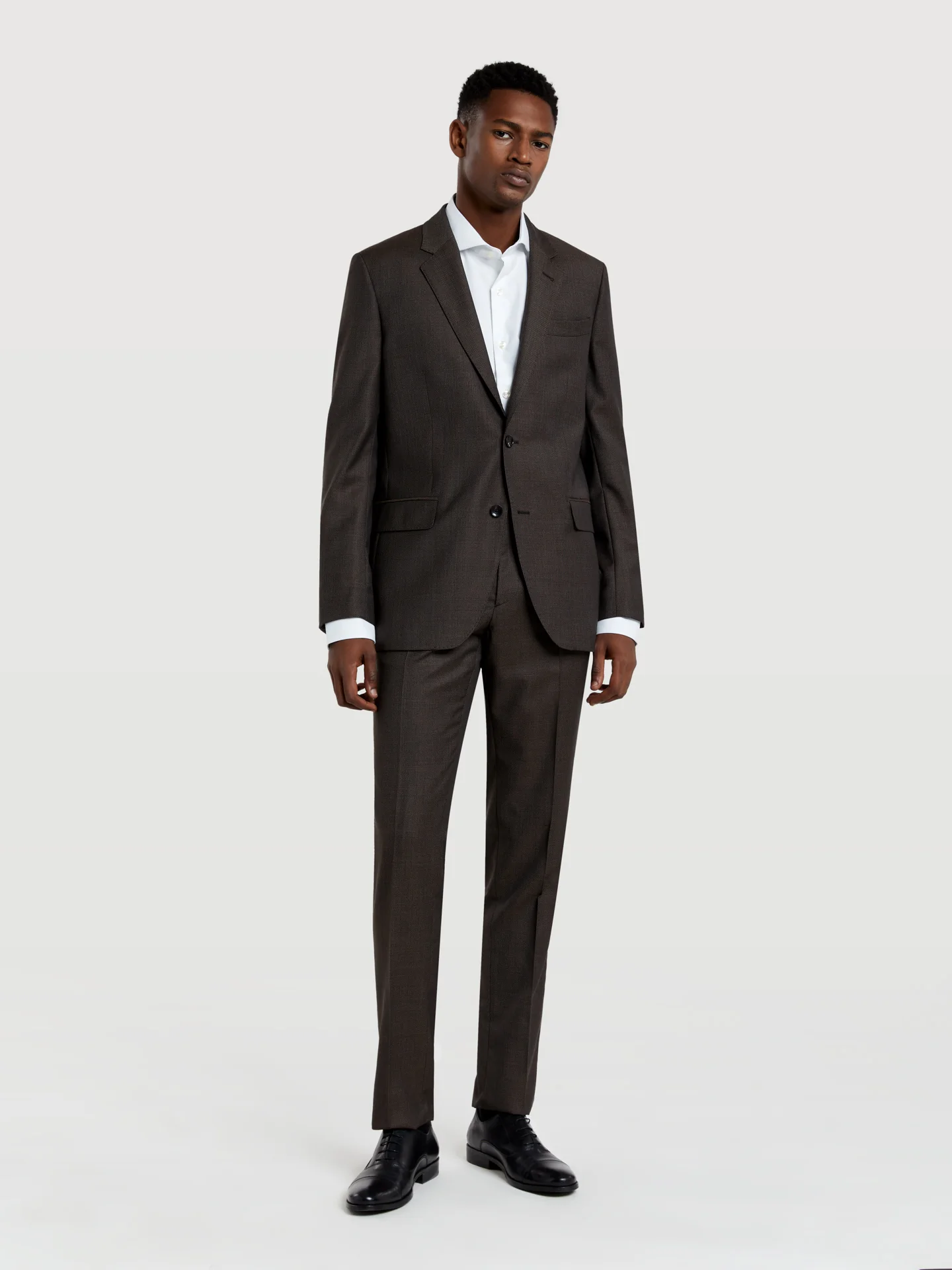 Slim fit 4 seasons birdeye italian fabric suit - Image 2