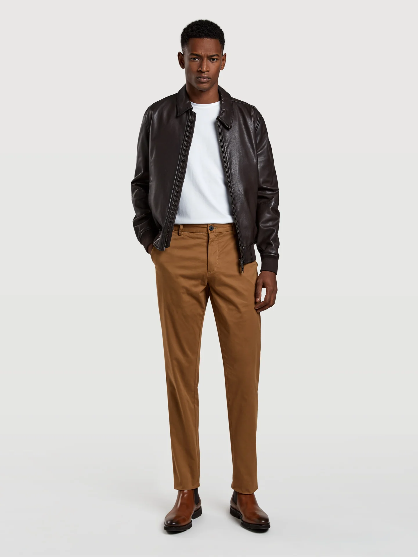 Slim fit basic chino trousers - Image 5