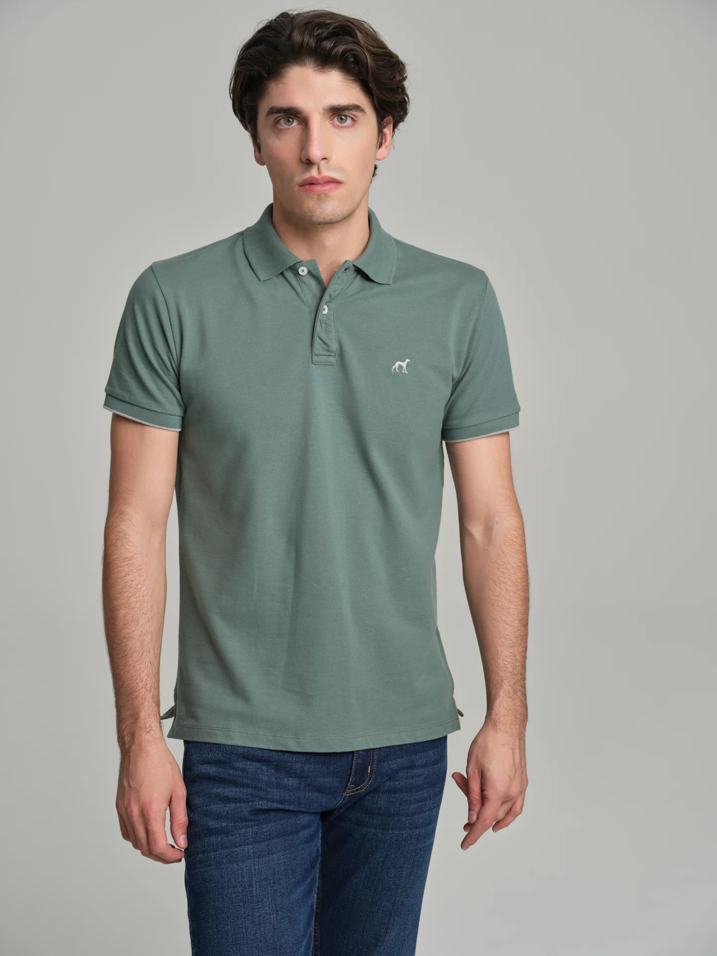 Slim fit basic piquet polo shirt with wrinkled placket - Image 12