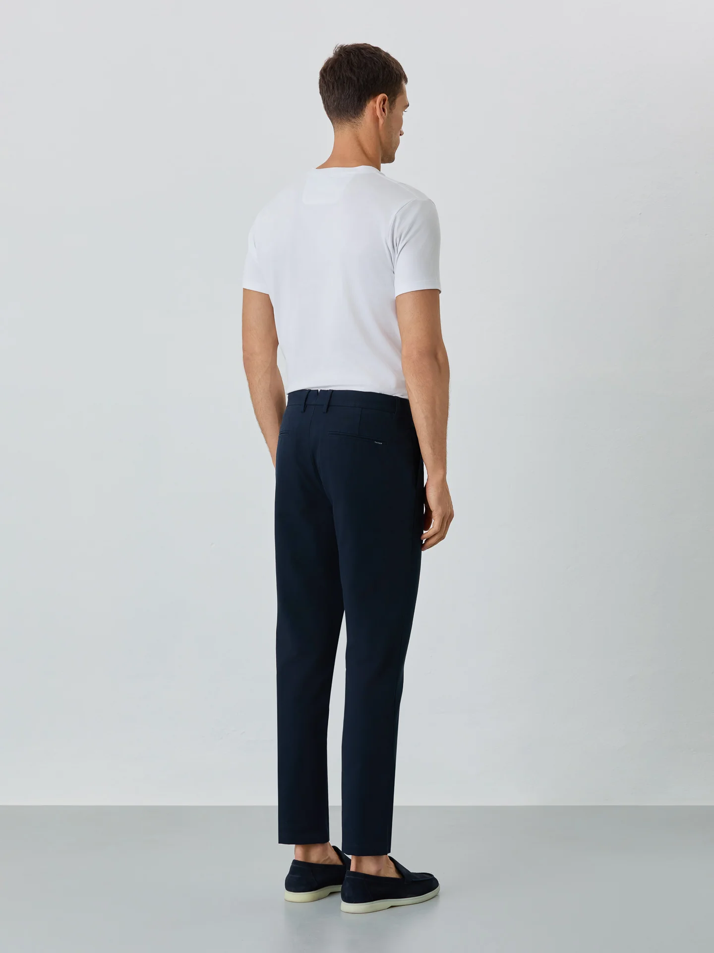 Slim Fit Chino Trousers In Organic Cotton - Image 4