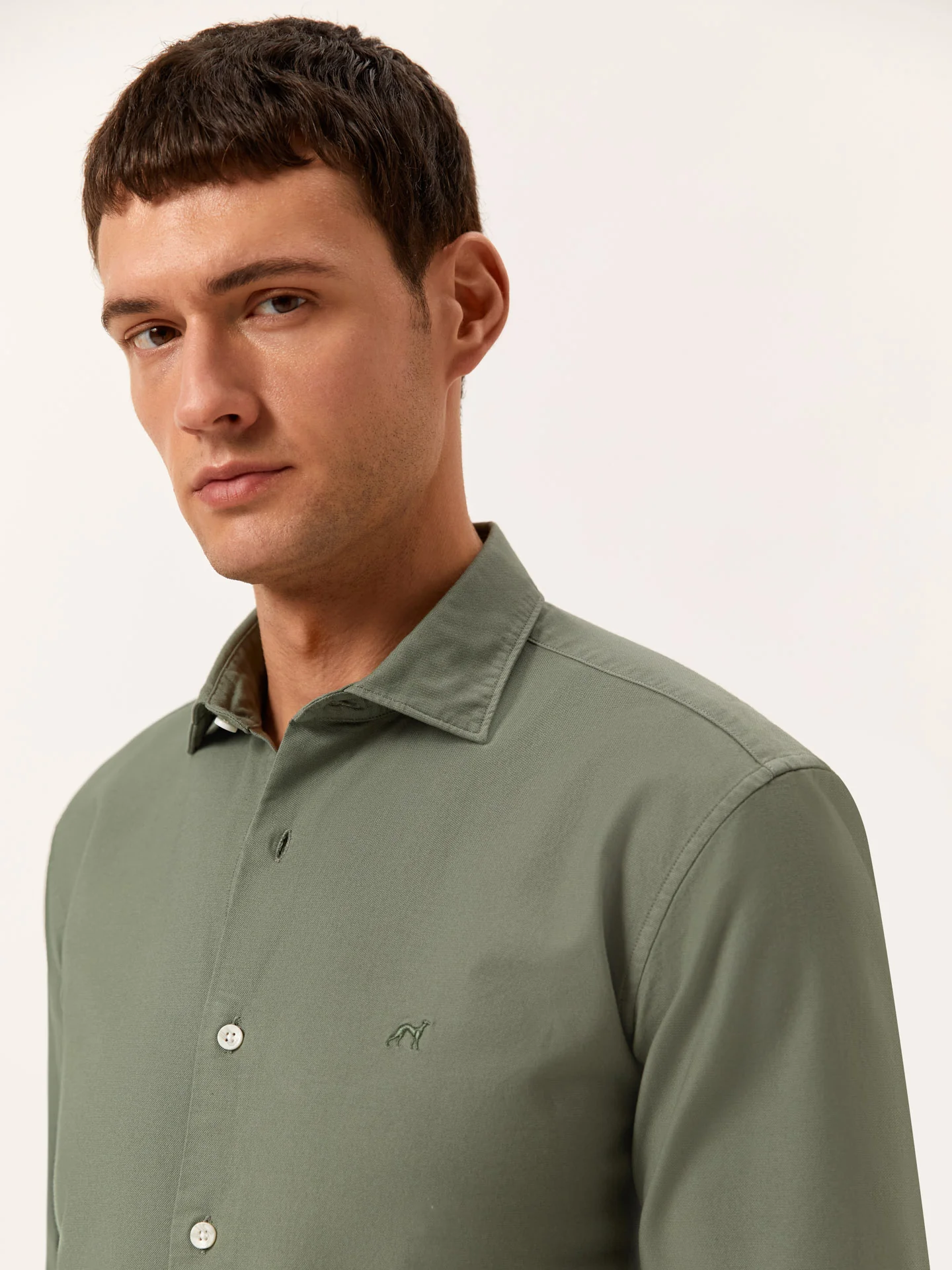 Slim Fit Garment Dye Open Oxford Shirt in Comfort Cotton - Image 2