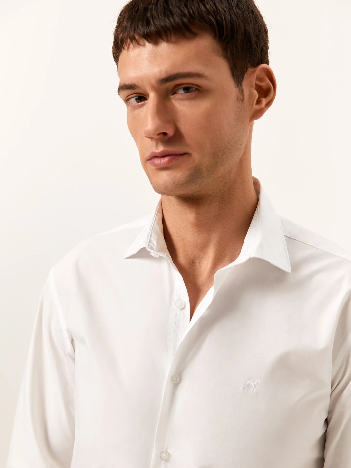 Slim Fit Garment Dye Poplin Open Shirt in Comfort Cotton - Image 2
