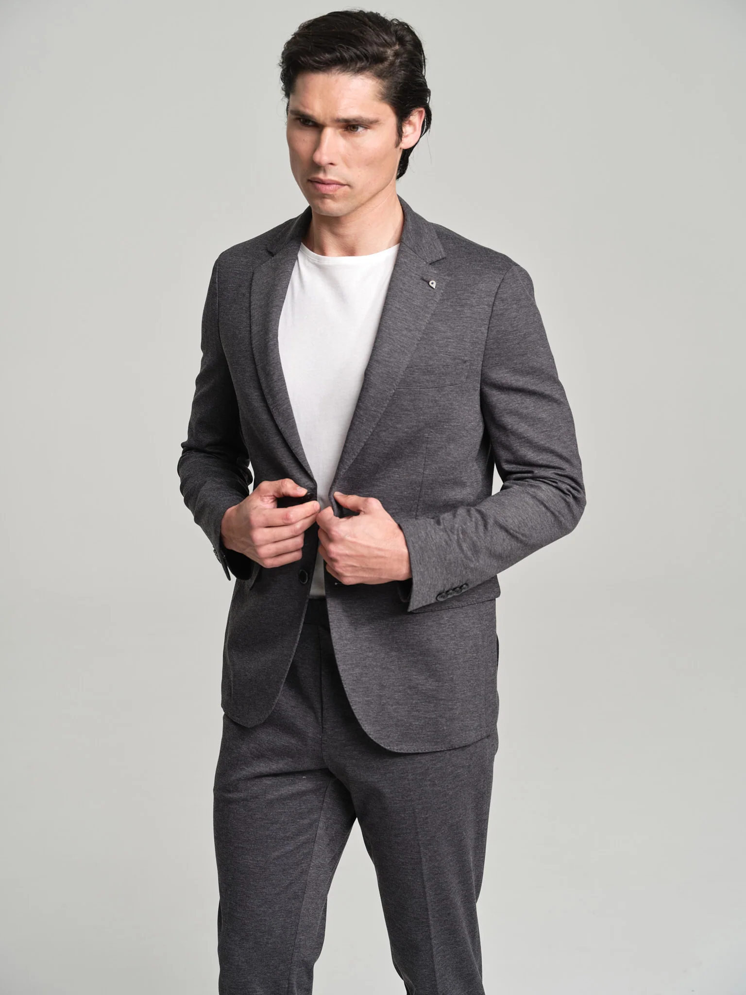 Slim fit K-Easy Travel motion suit - Image 2