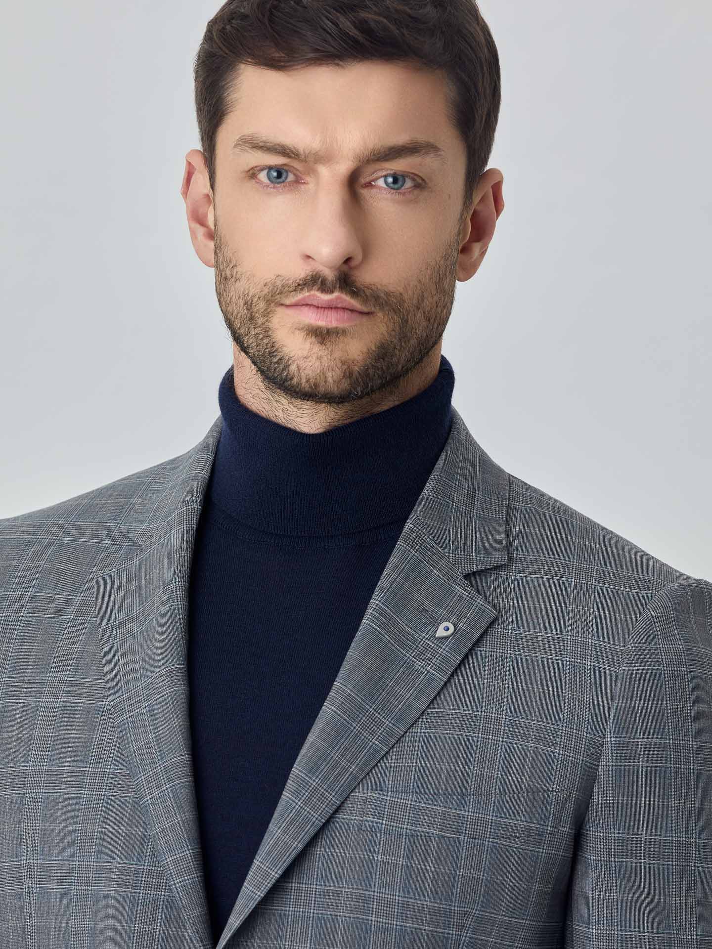 Slim Fit K-Moving Italian Fabric Suit - Image 2