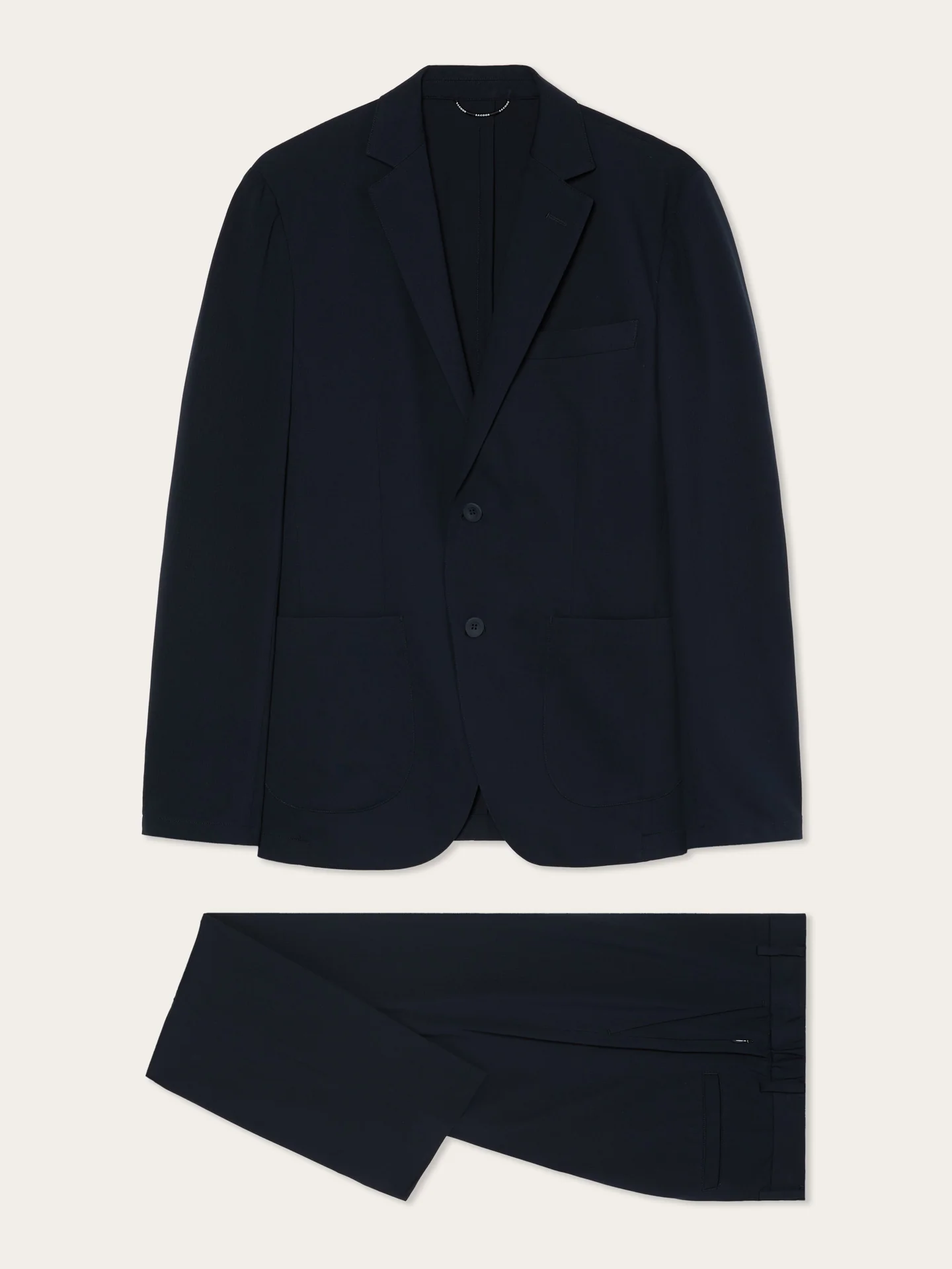 Slim Fit Micro Airmesh Travel Suit In Washable Fabric - Image 4