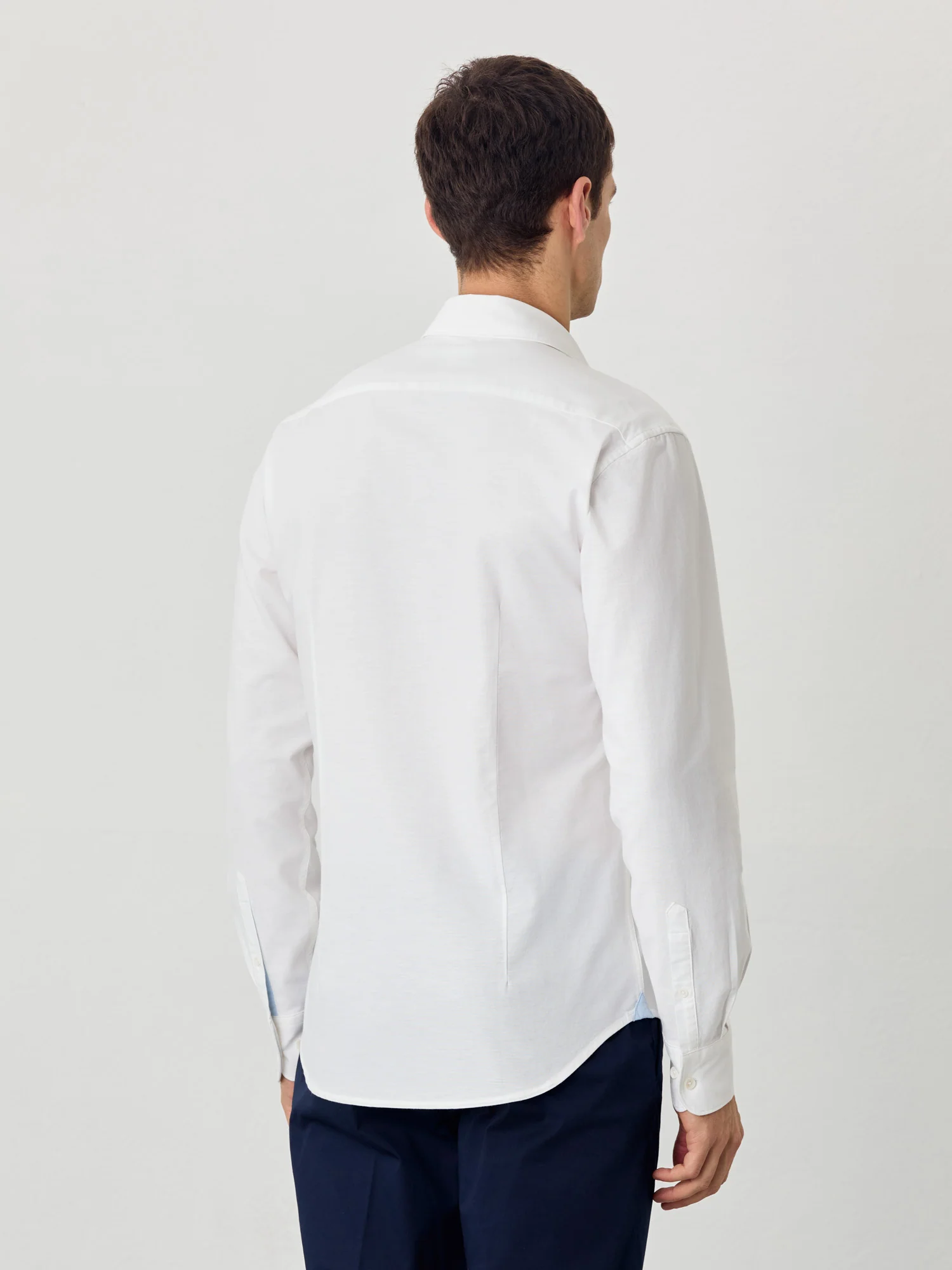 Slim Fit Oxford Shirt in Comfort Cotton - Image 4