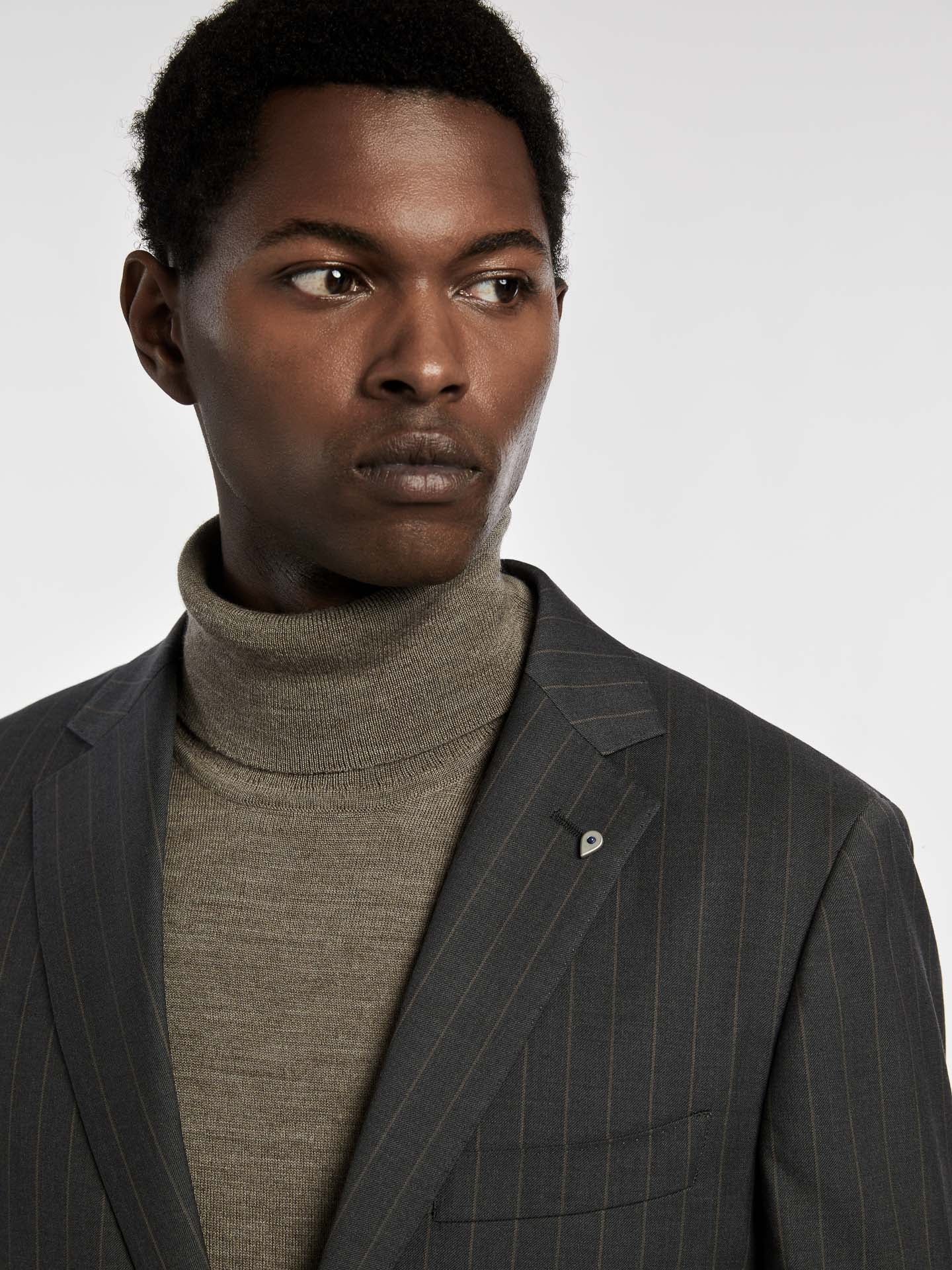 Slim fit performance suit - Image 2