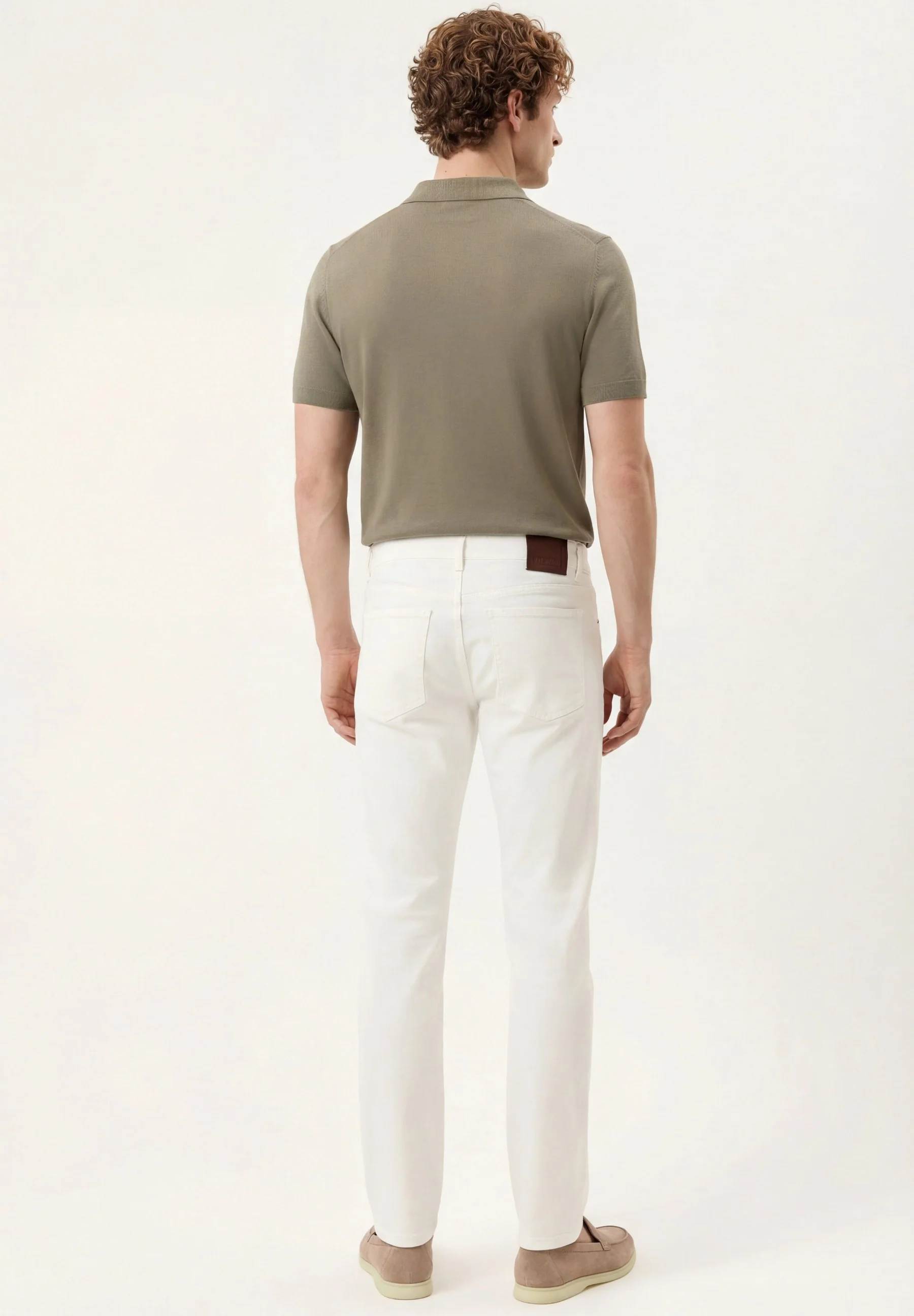 Slim Fit Pigment-Dyed trousers In Tencel Cotton And Elastane Blend - Image 21