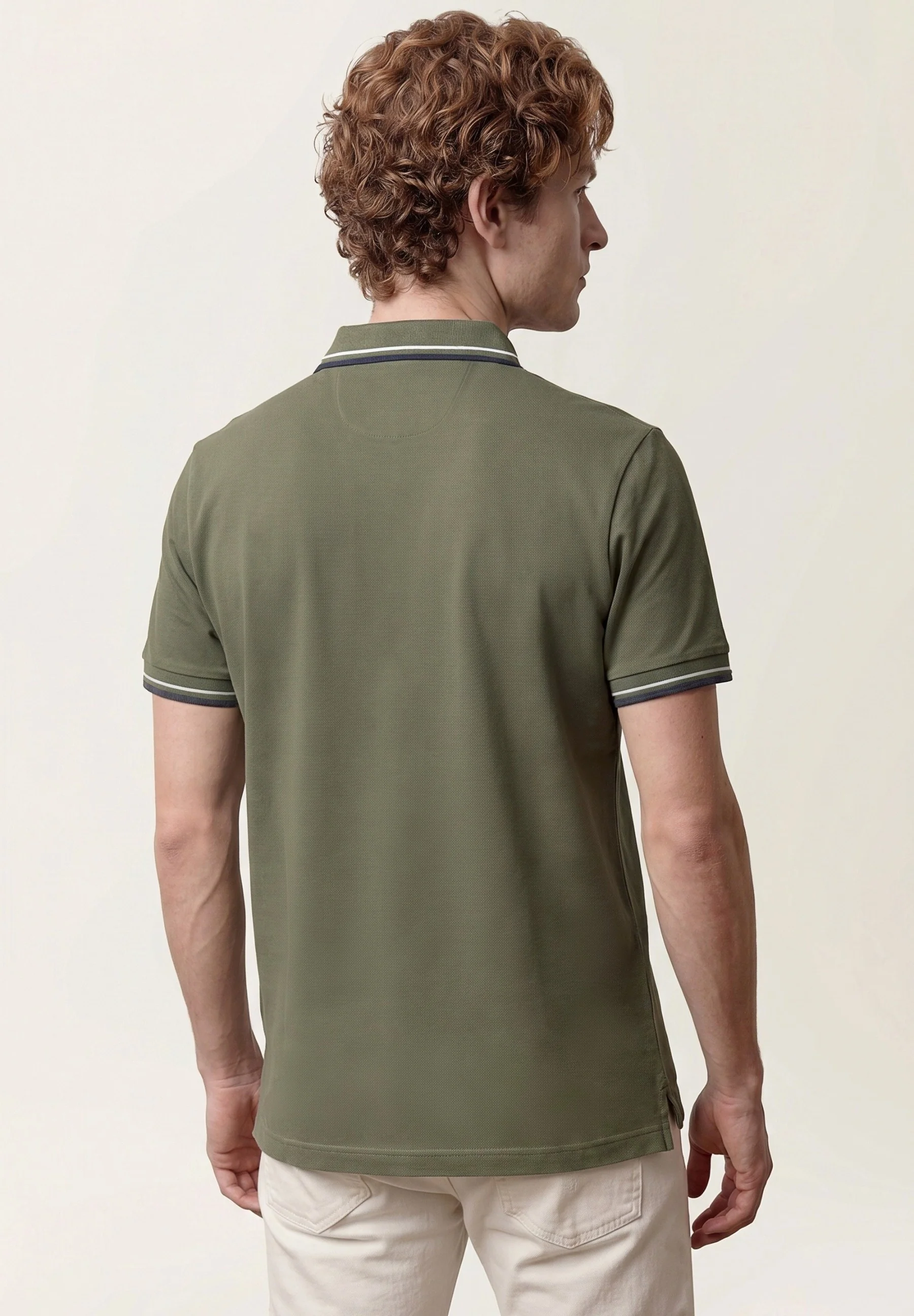 Slim Fit Pigment-Dyed trousers In Tencel Cotton And Elastane Blend - Image 46