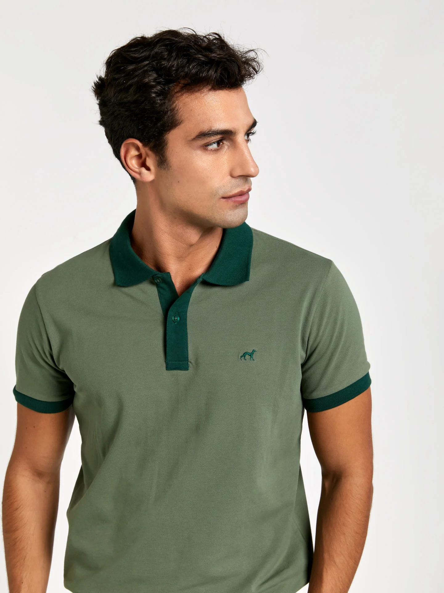 Slim fit piqué polo shirt with contrast colour - Image 11