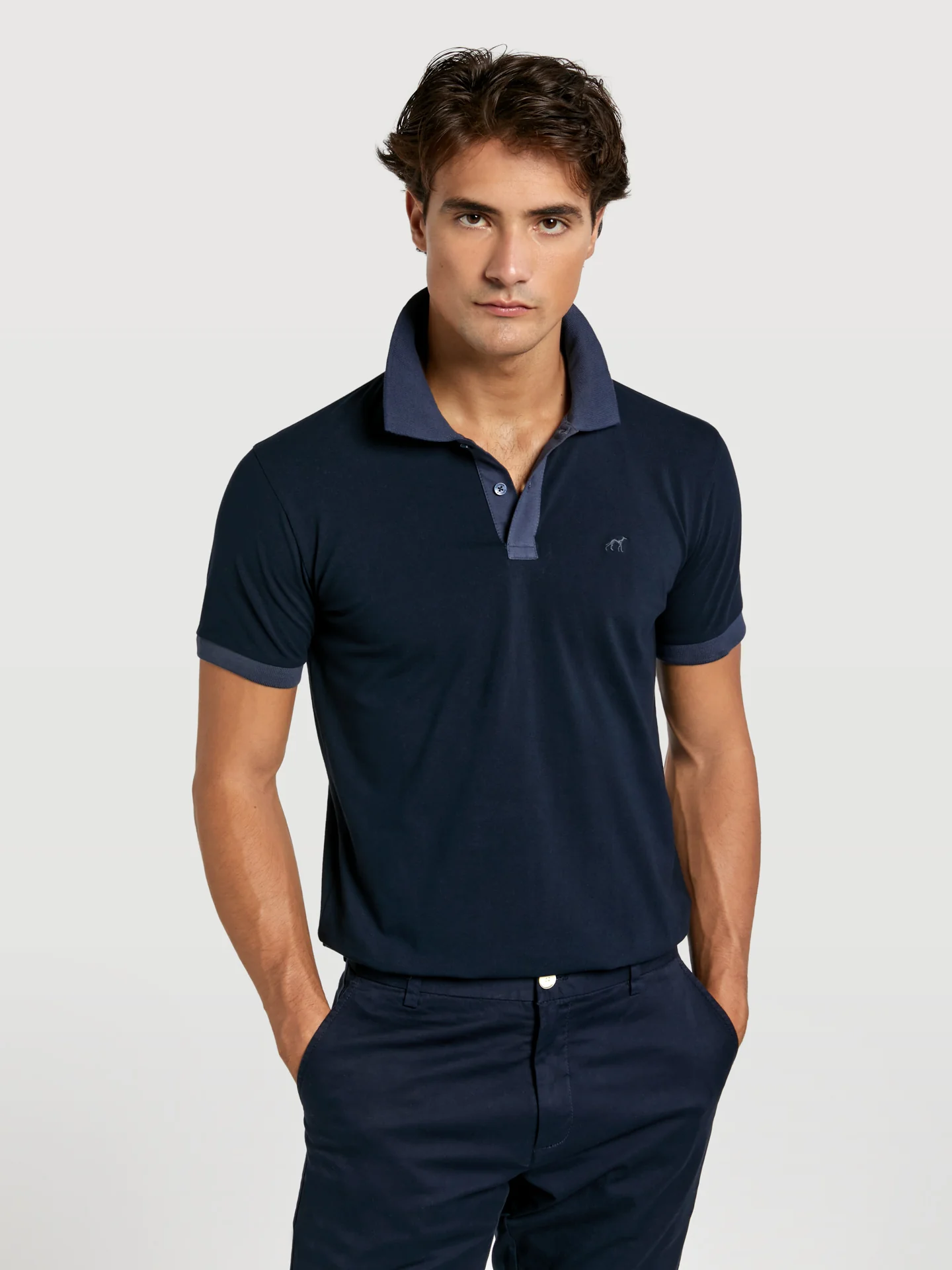 Slim fit piqué polo shirt with contrast colour - Image 2
