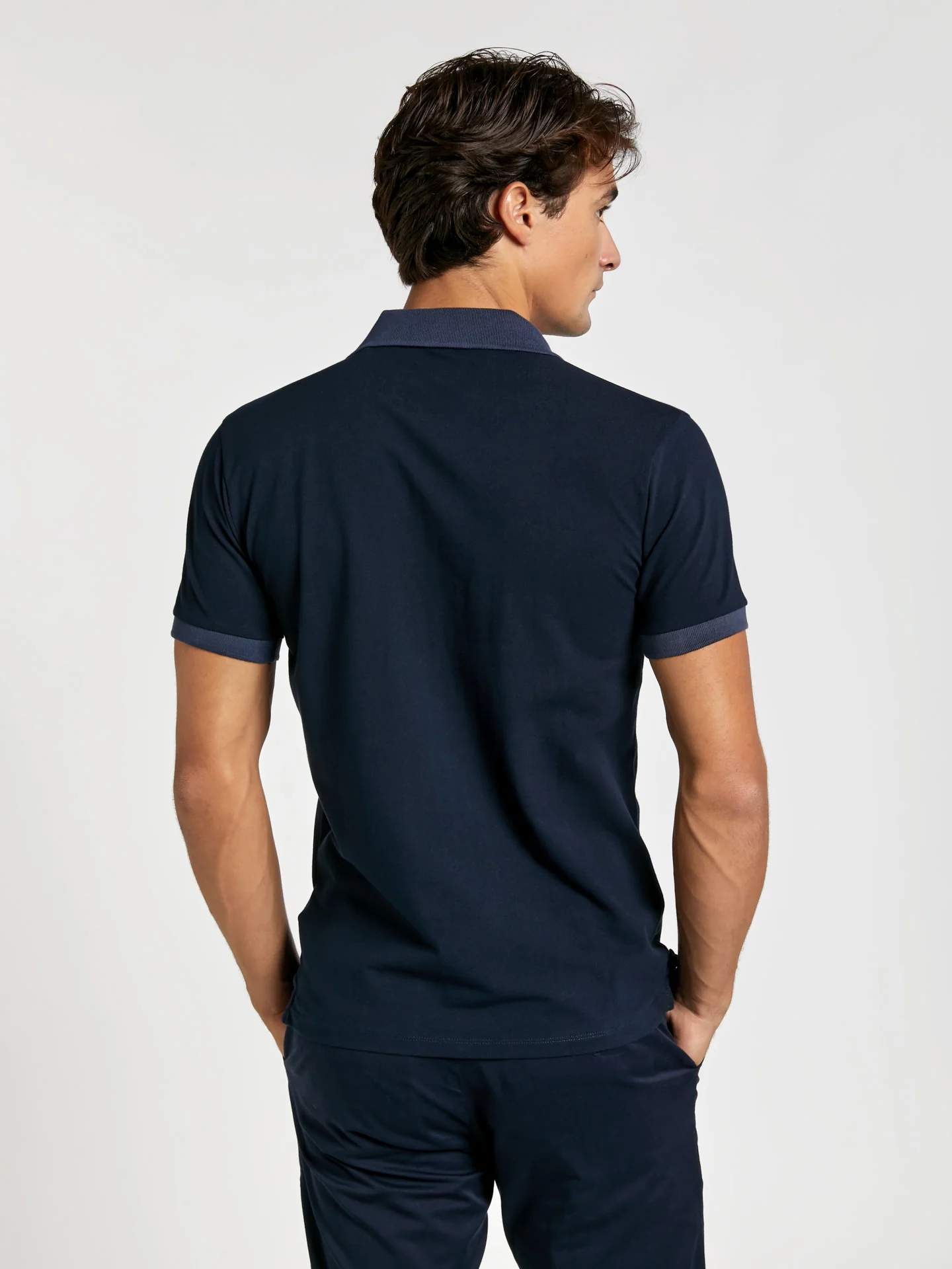 Slim fit piqué polo shirt with contrast colour - Image 3