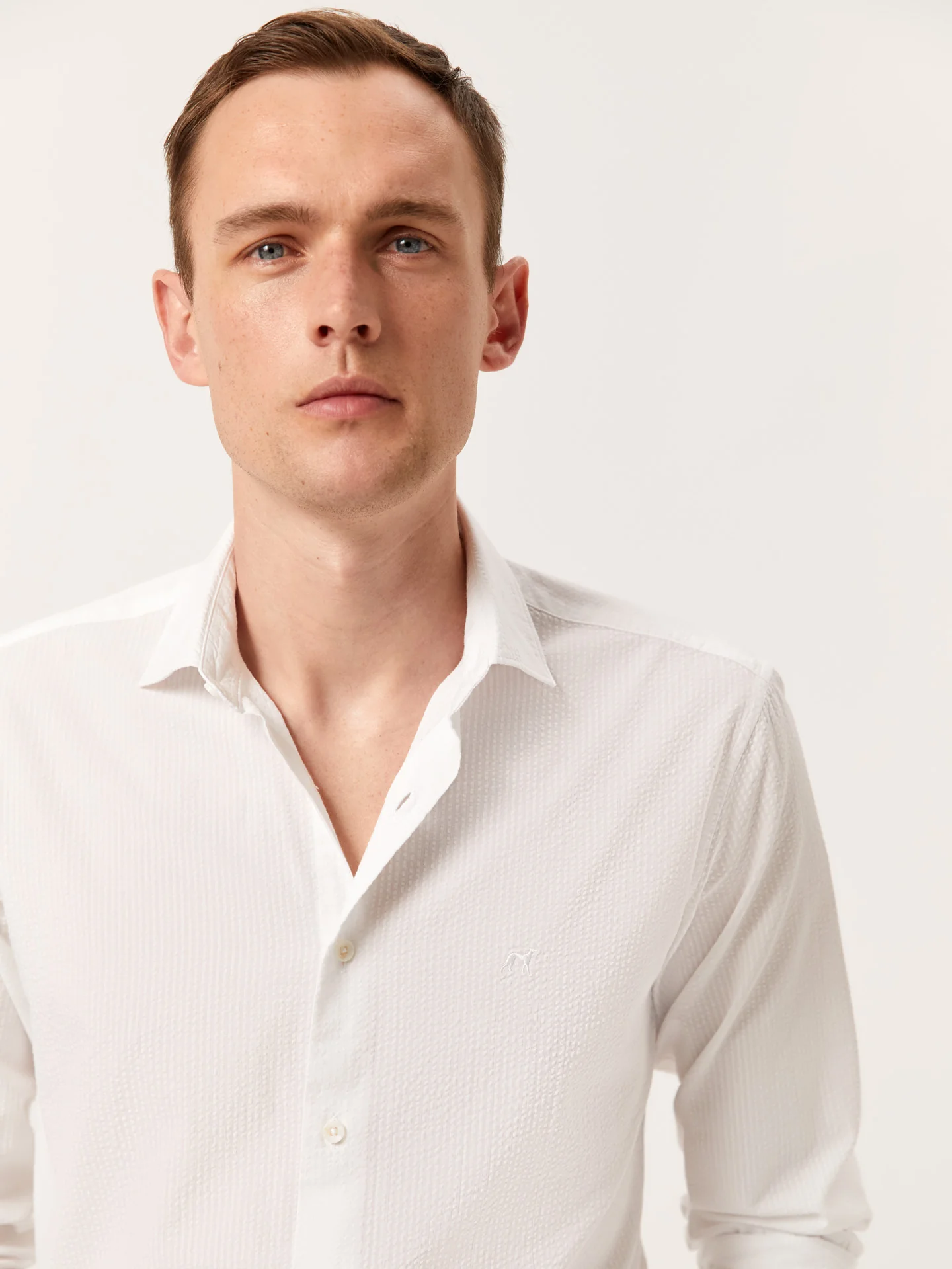 Slim Fit Seersucker Shirt in Cotton Elastane with Open Collar - Image 2