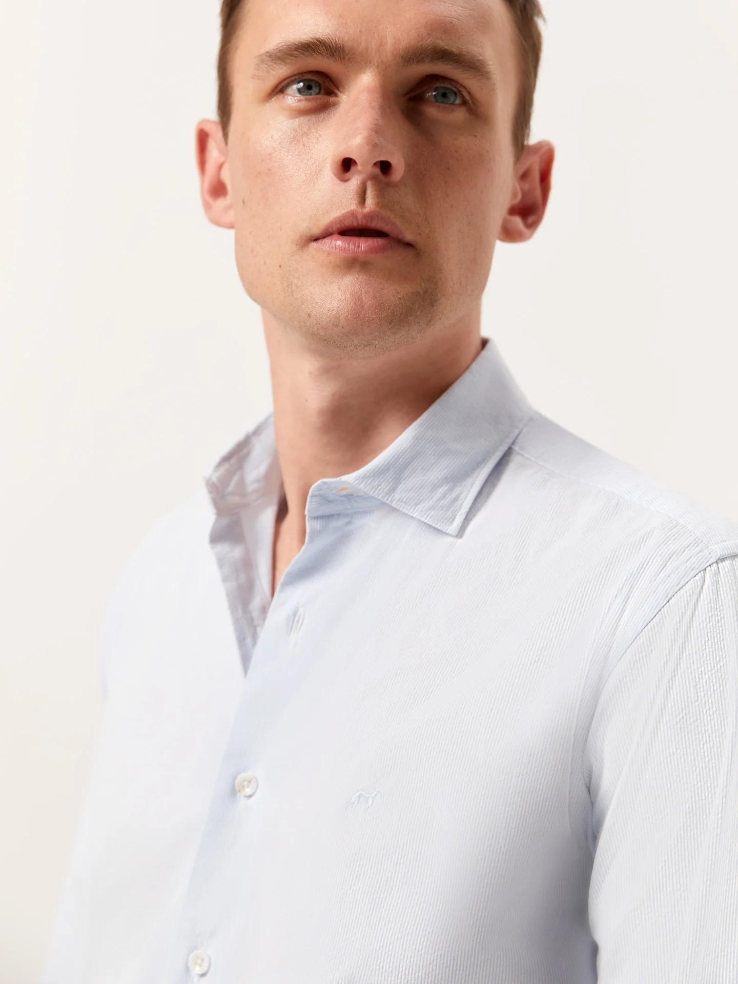 Slim Fit Striped Seersucker Shirt in Cotton Elastane with Open Collar