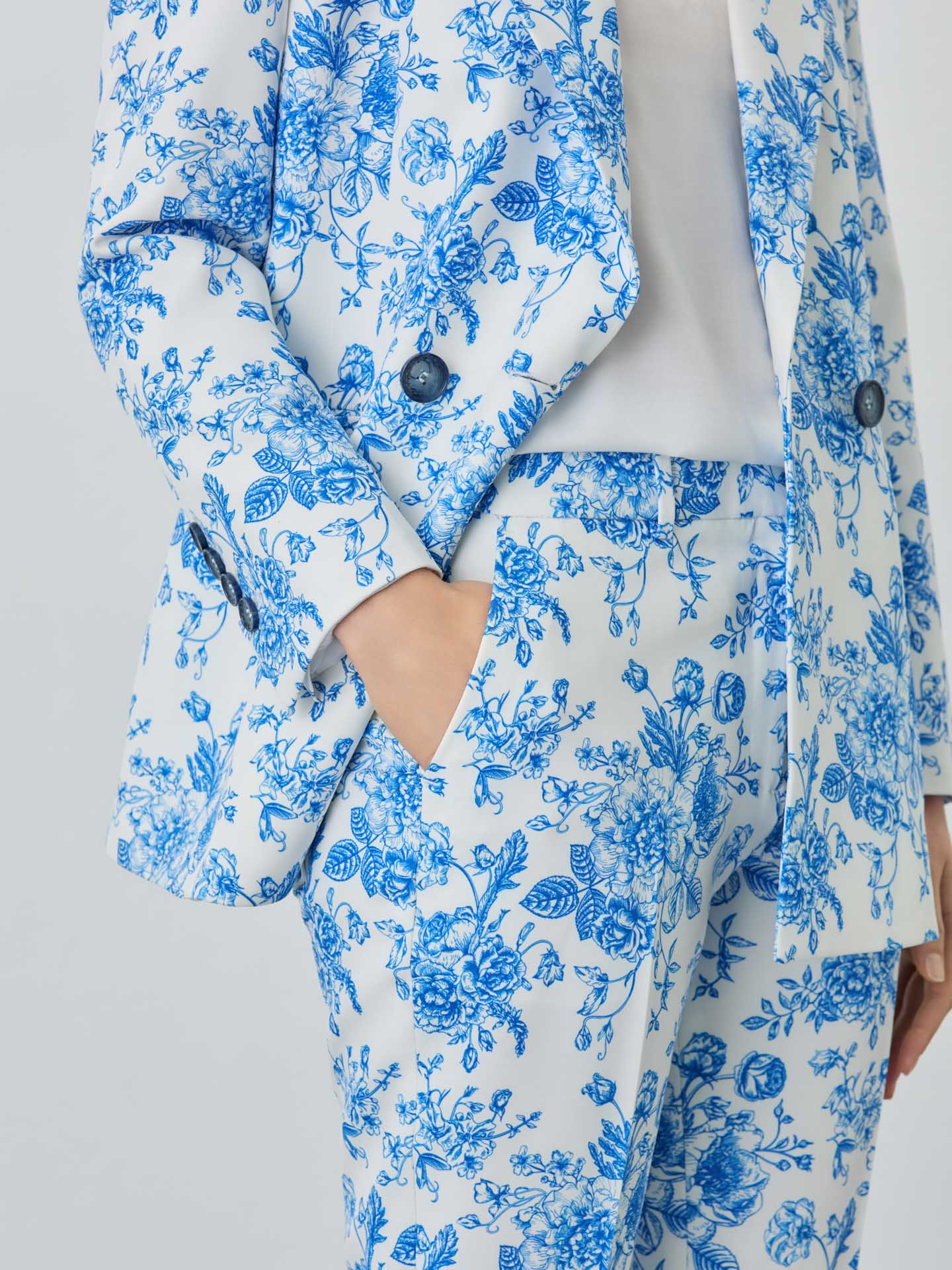 Slim Fit Suit Trousers In Rayon Blend With Floral Print - Image 5