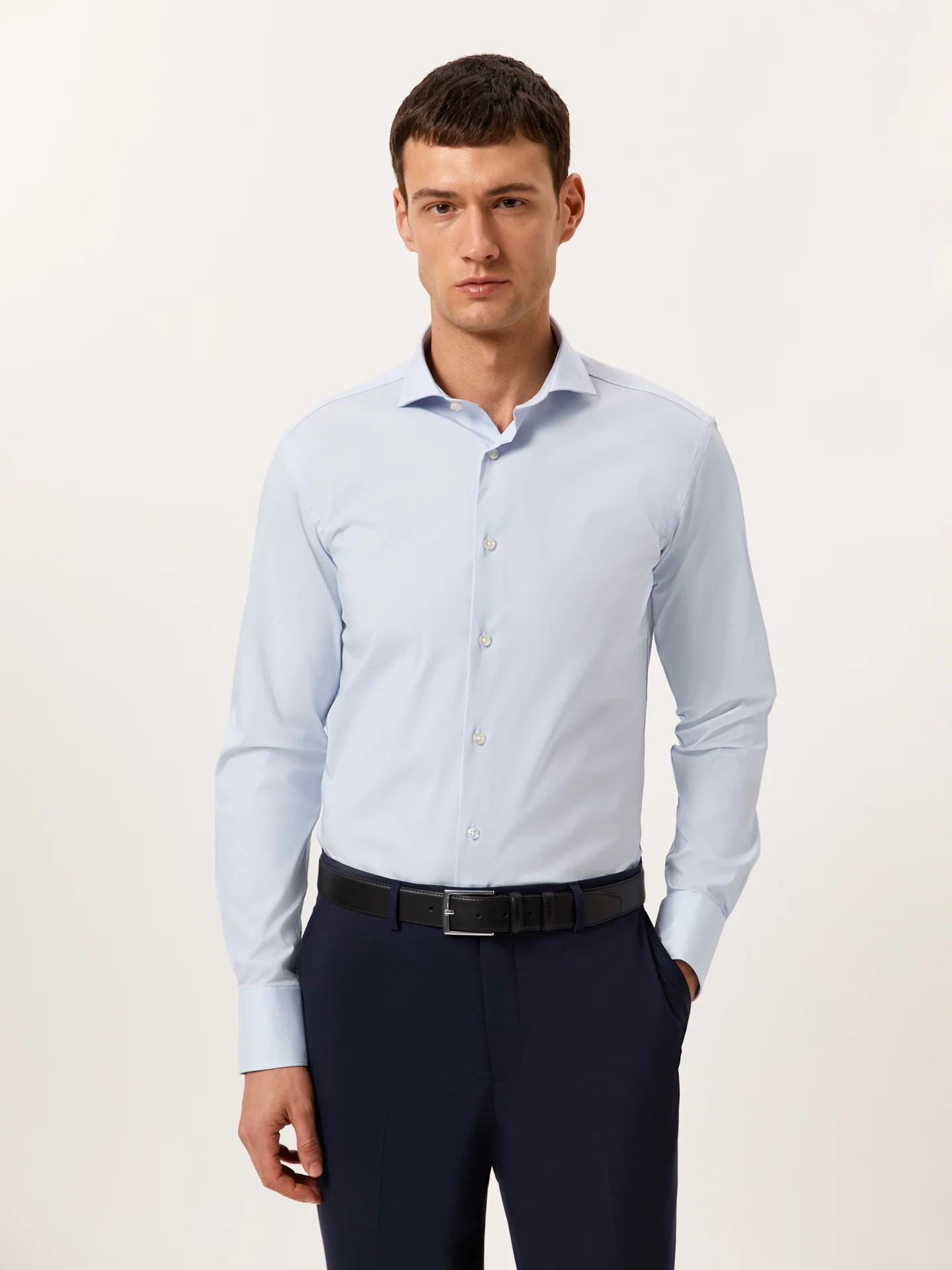 Slim Fit Travel Poplin Shirt in Comfort Cotton - Image 2