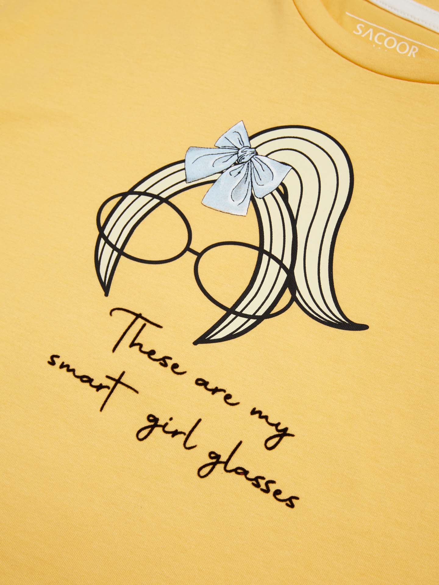 Smart Girl Glasses Print T-shirt - Image 12