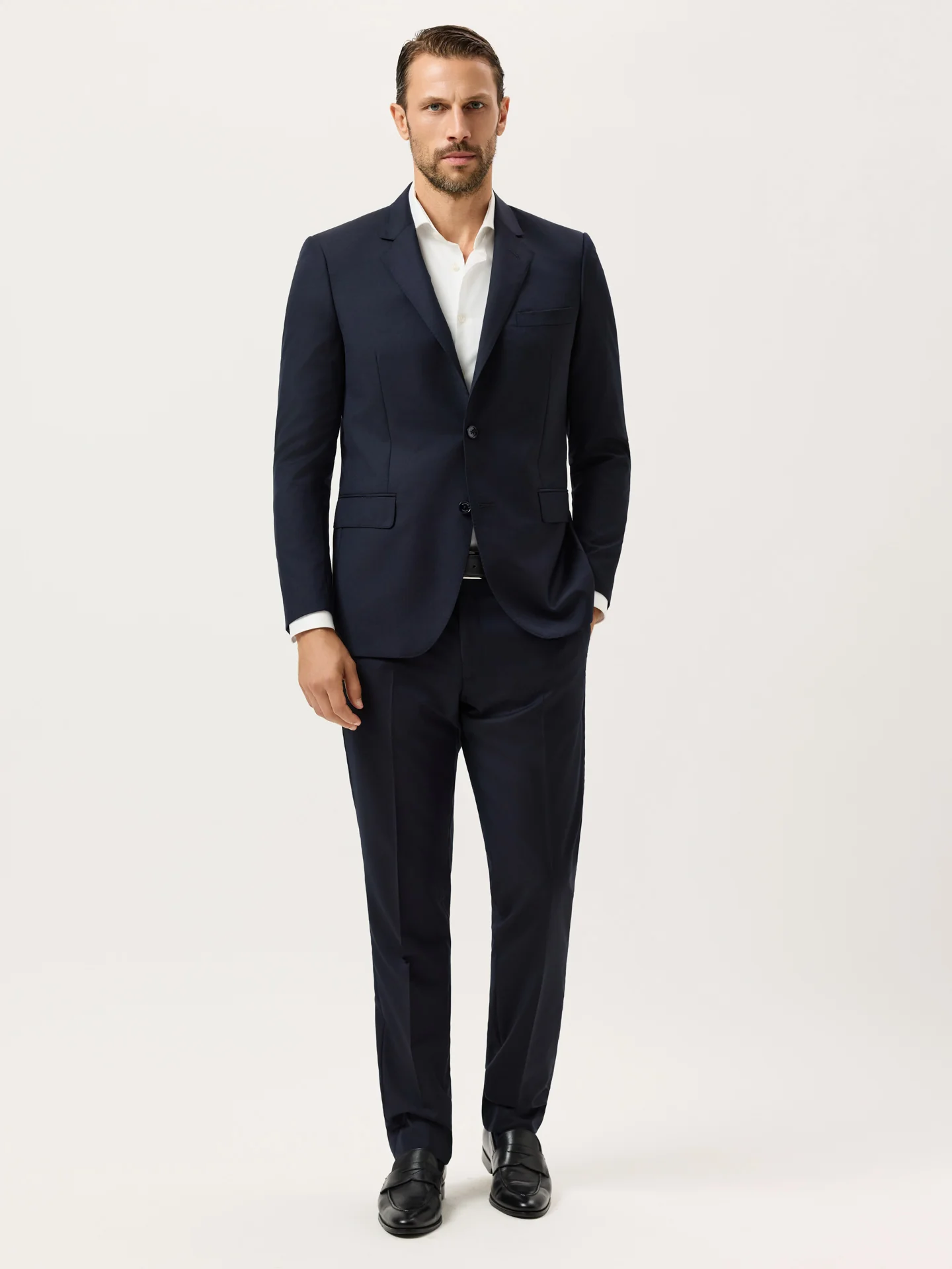 Travel Suit In Premium Italian Superfine Wool