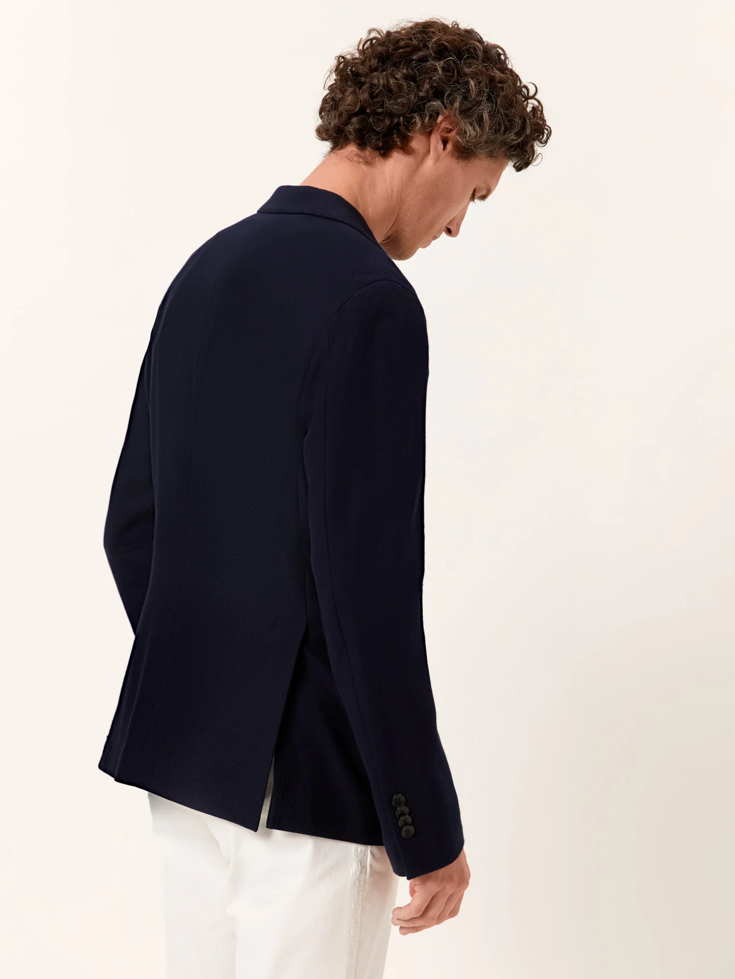 Unstructured Dark Blue Cotton Blazer with Knit-Like Texture - Image 4